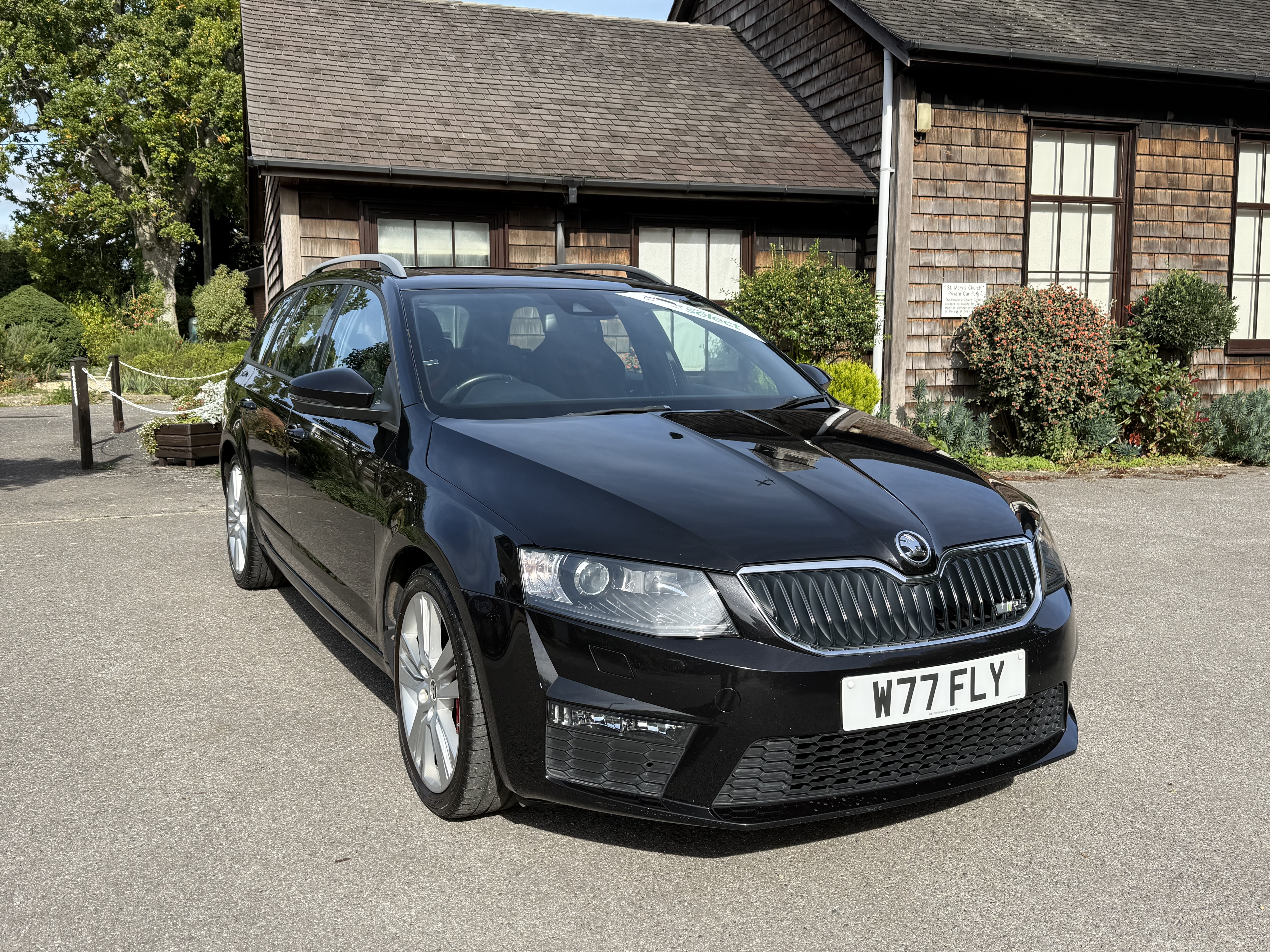 Main listing image - Skoda Octavia Estate