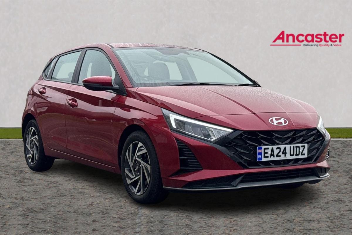 Main listing image - Hyundai i20