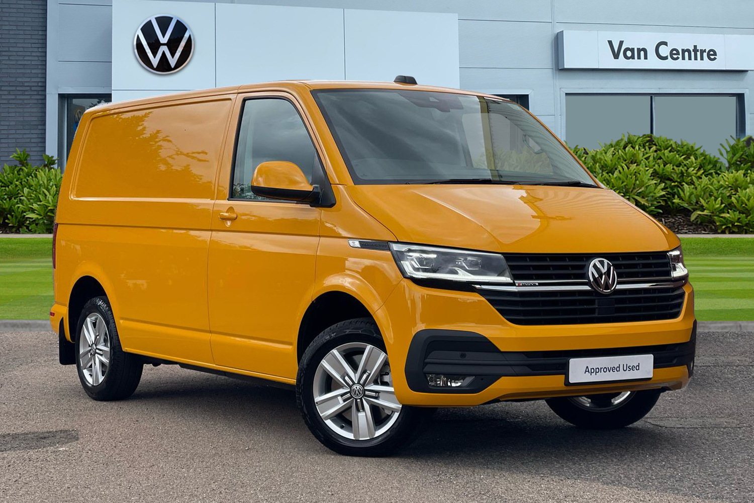 Main listing image - Volkswagen Transporter