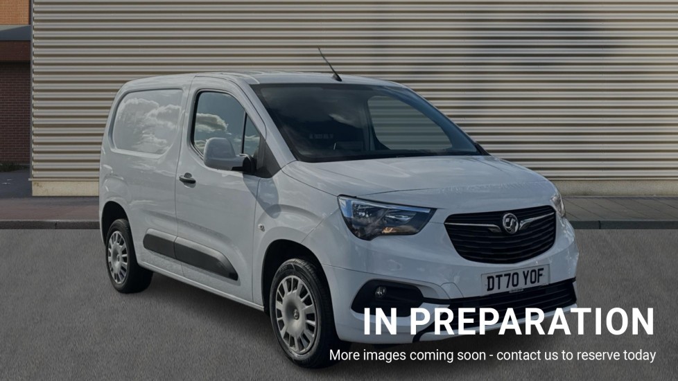 Main listing image - Vauxhall Combo Cargo