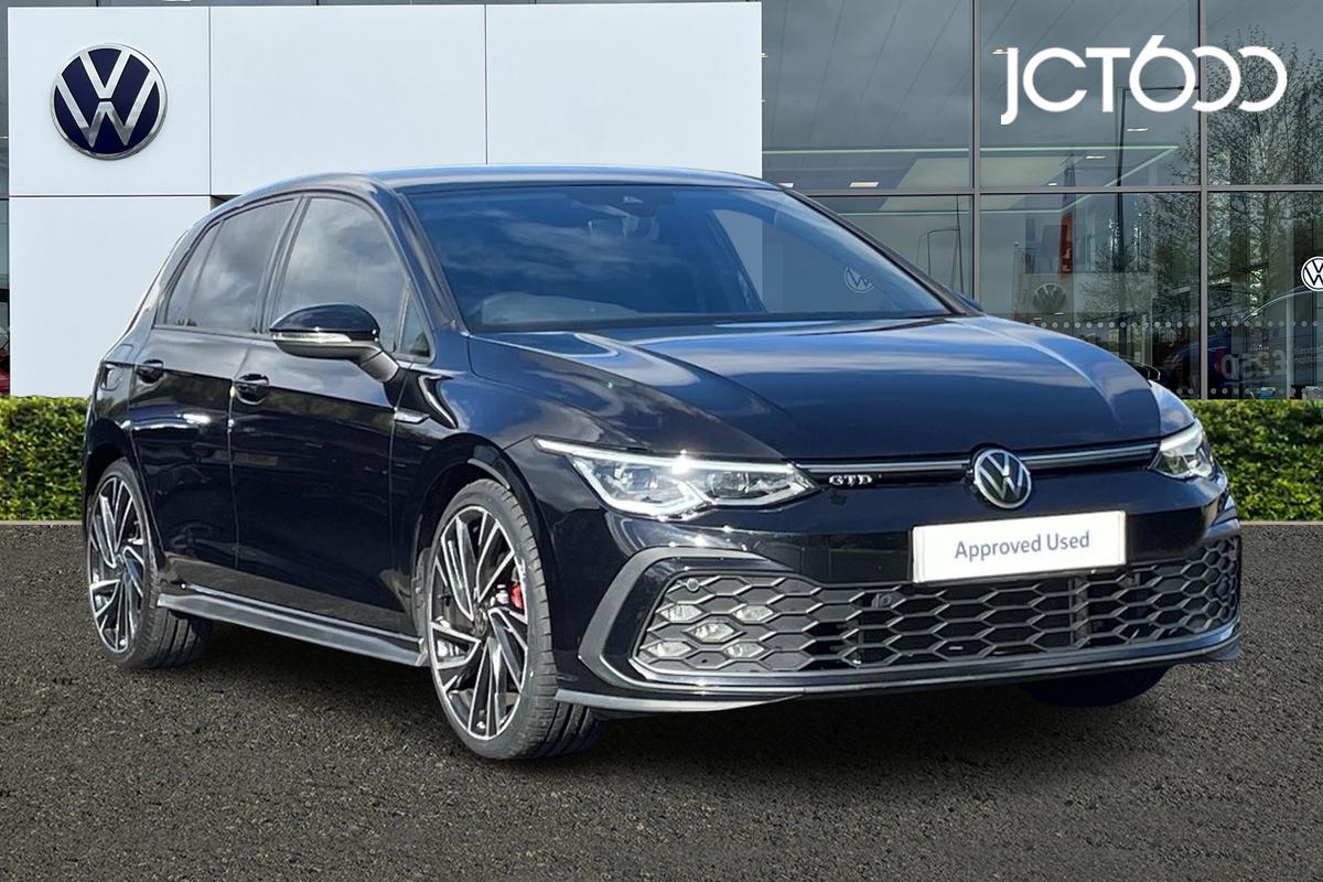 Main listing image - Volkswagen Golf