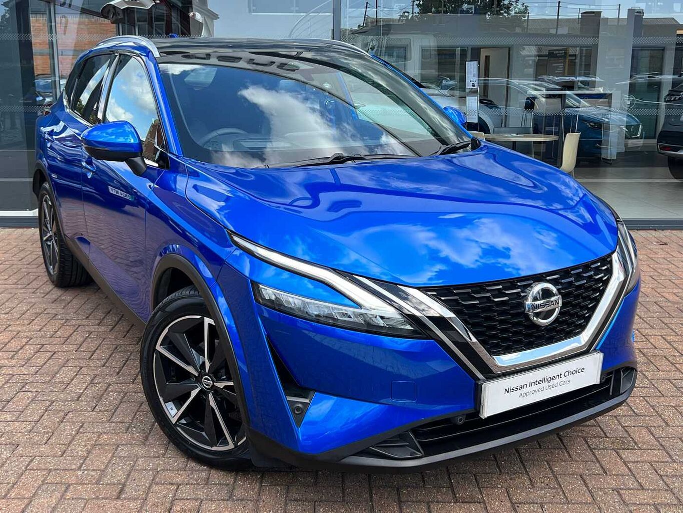 Main listing image - Nissan Qashqai