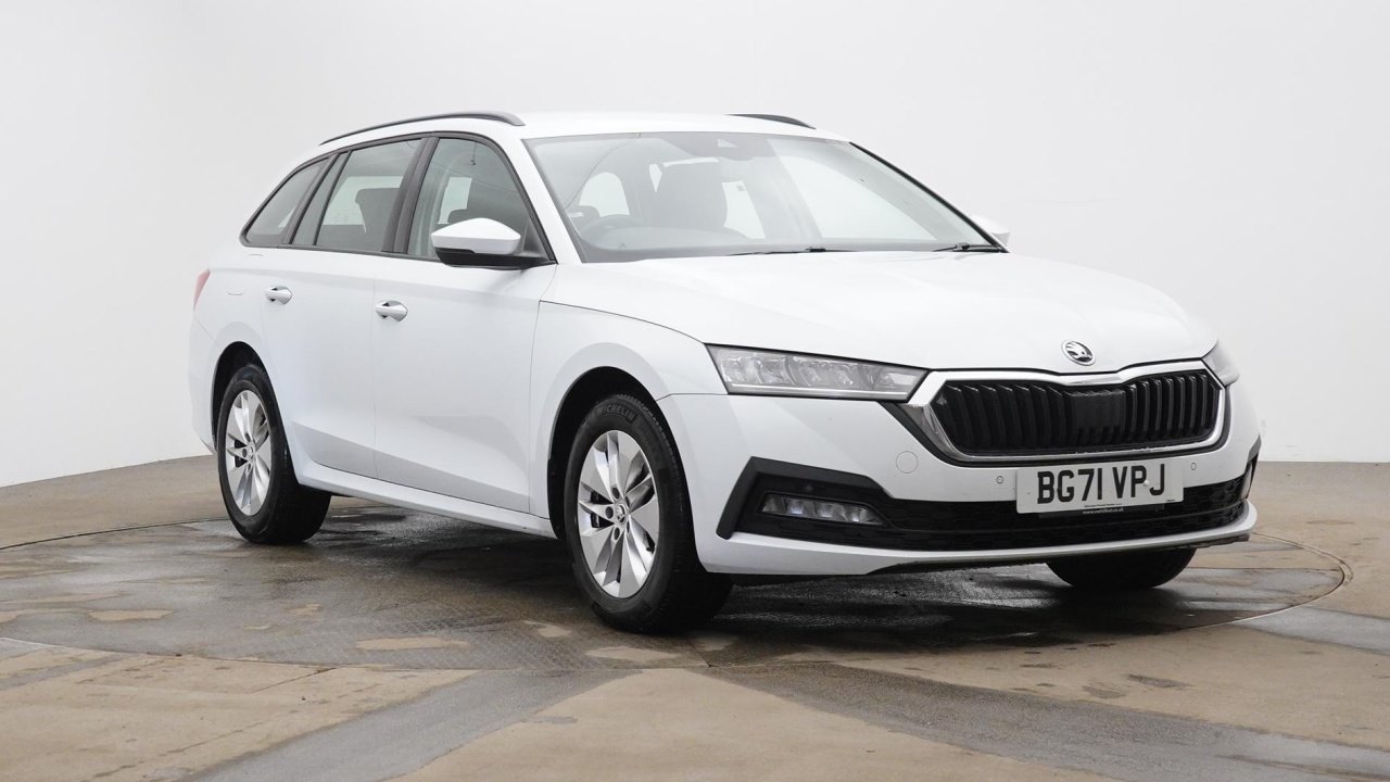 Main listing image - Skoda Octavia Estate