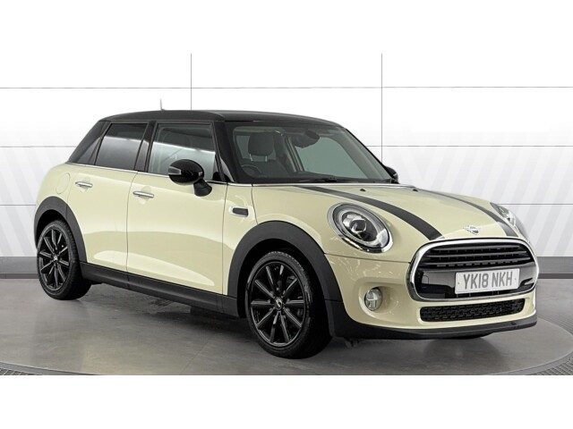 Main listing image - MINI Hatchback
