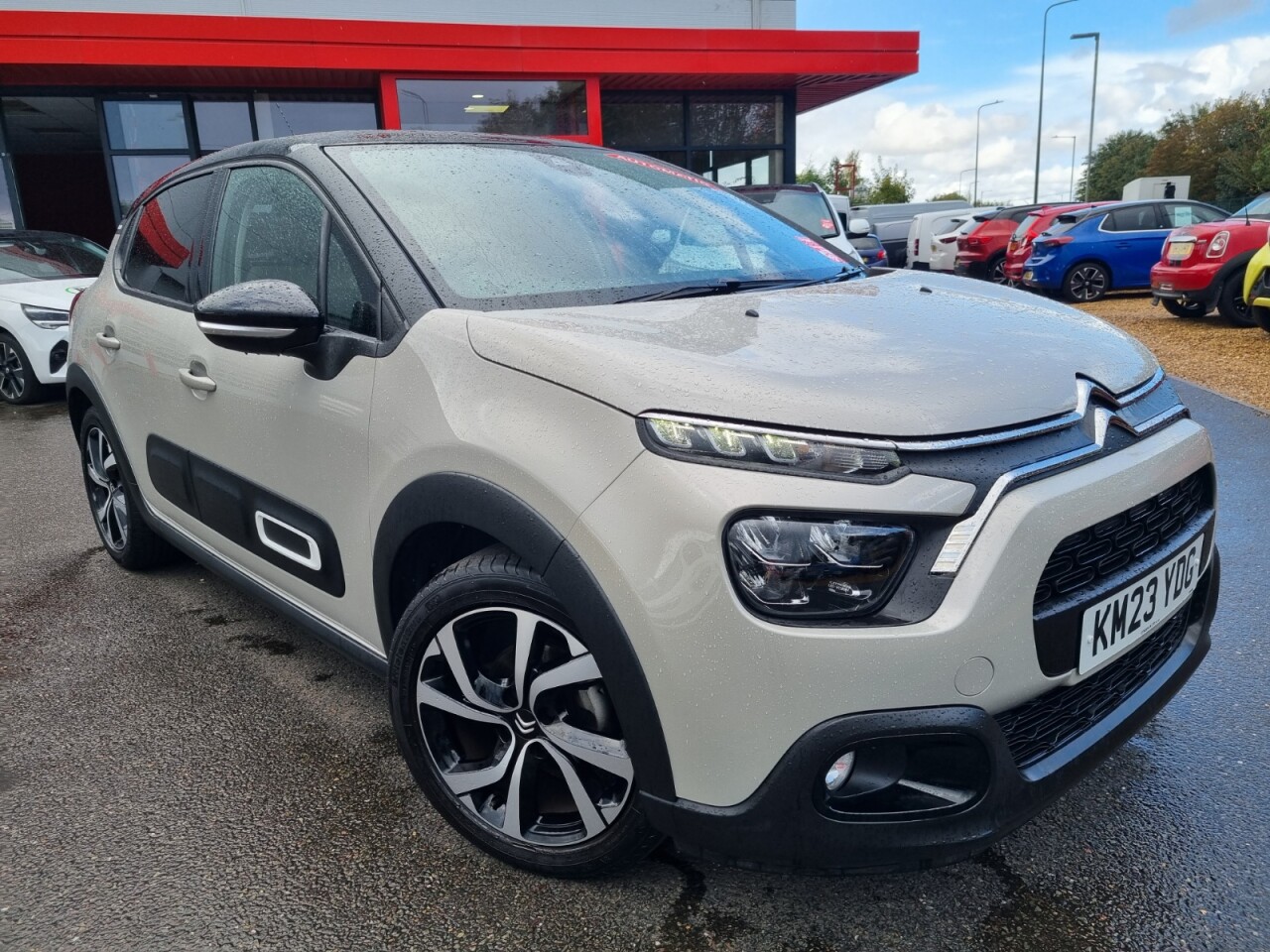 Main listing image - Citroen C3