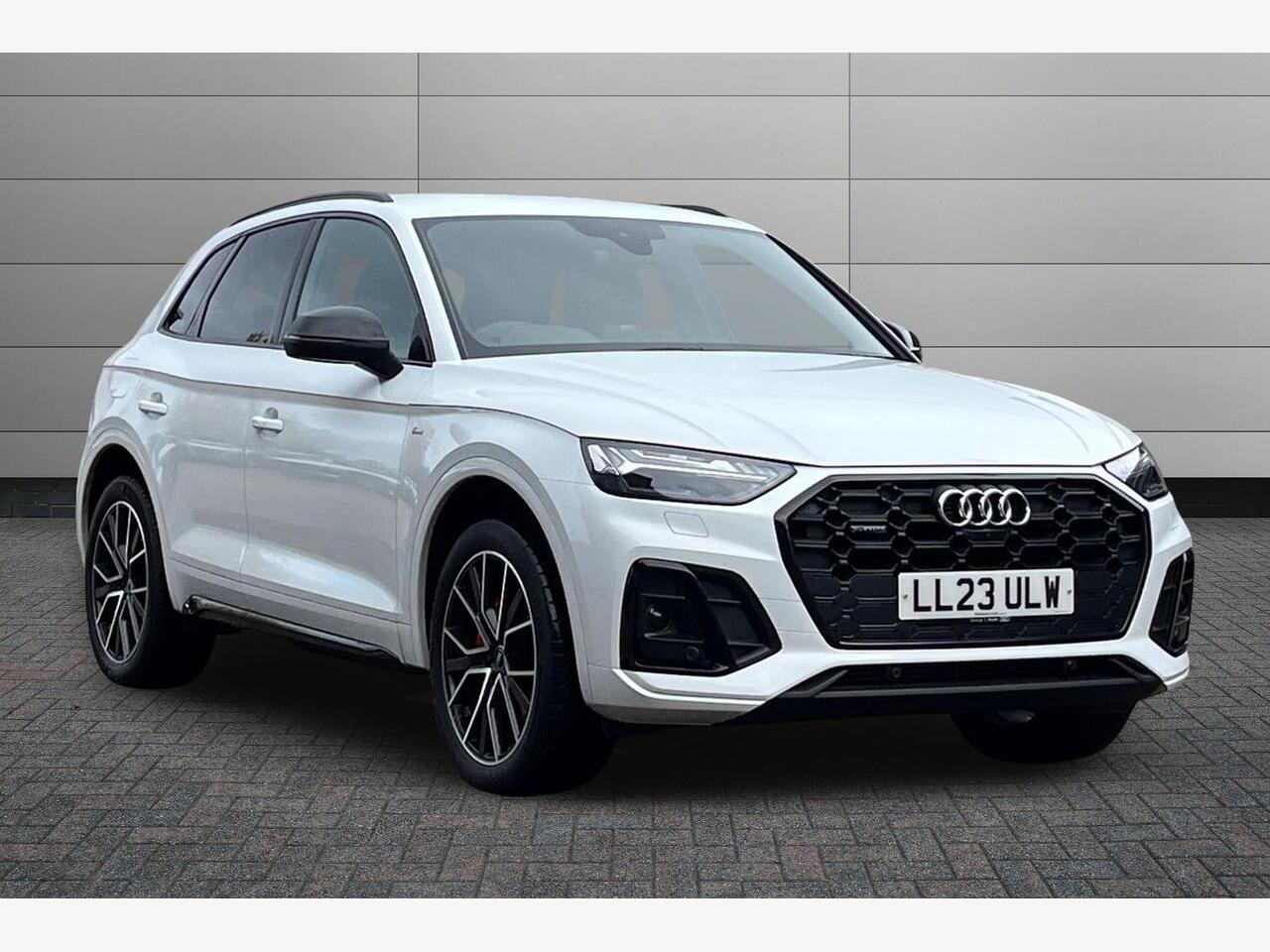Main listing image - Audi Q5