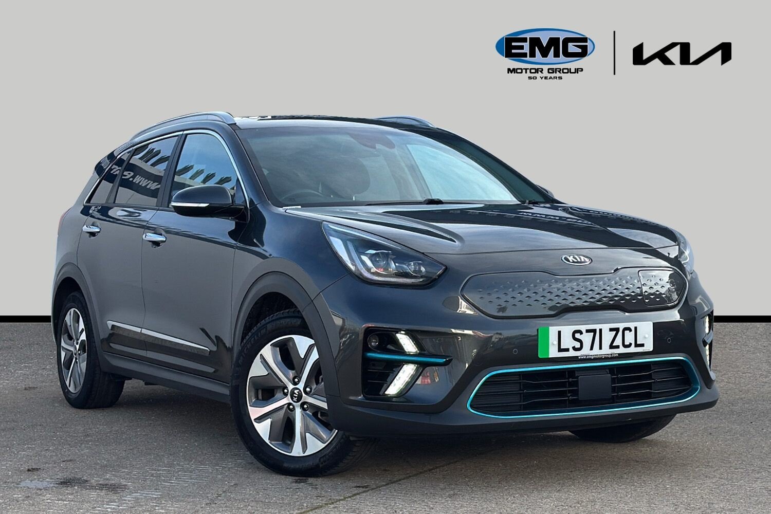 Main listing image - Kia e-Niro