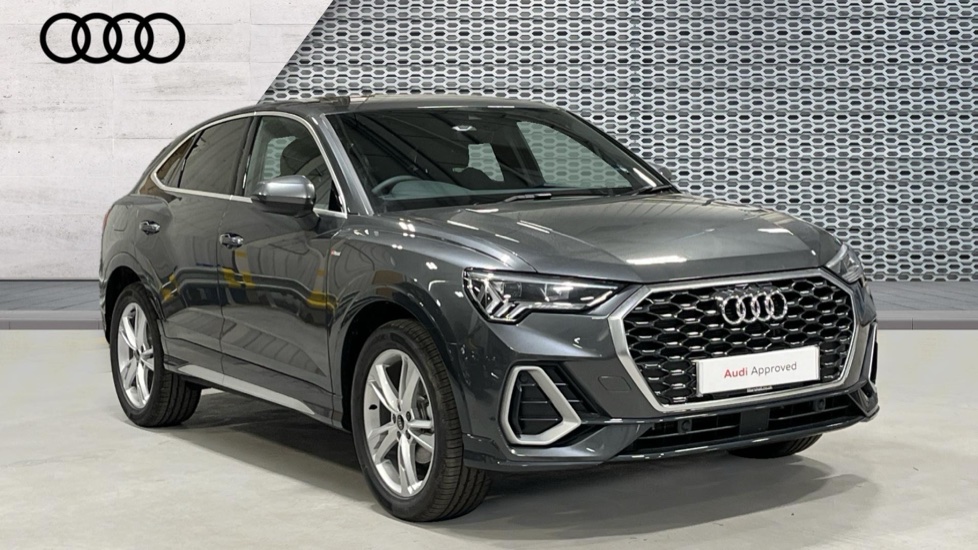 Main listing image - Audi Q3