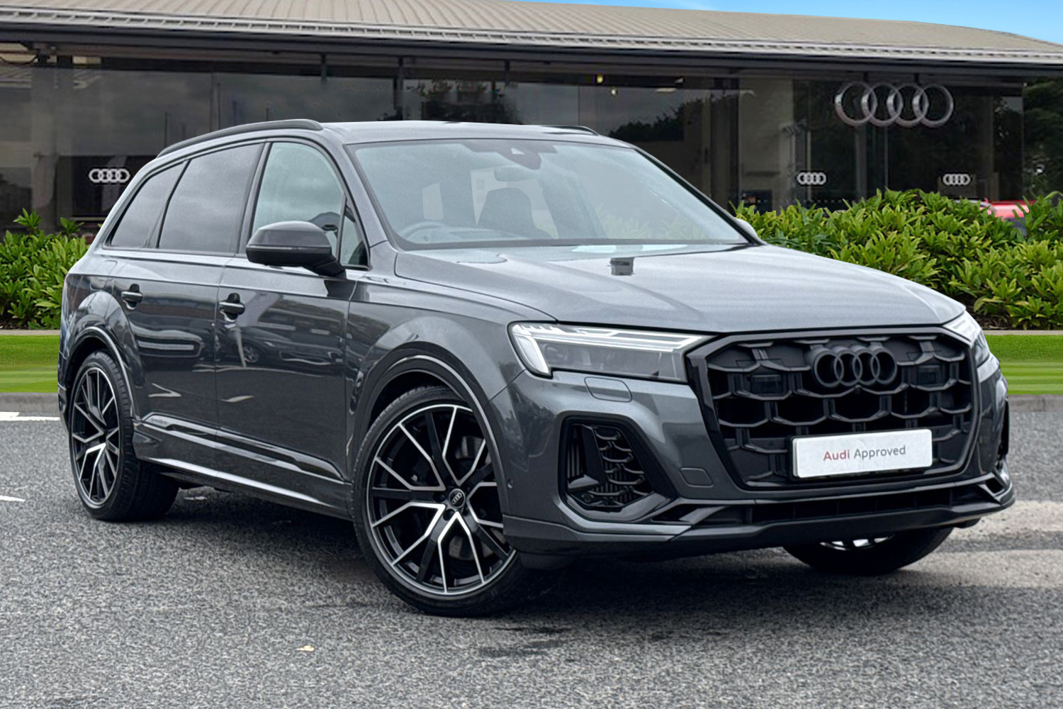 Main listing image - Audi SQ7