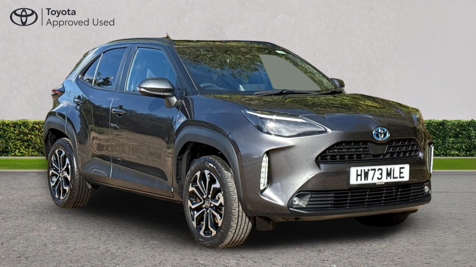 Main listing image - Toyota Yaris Cross