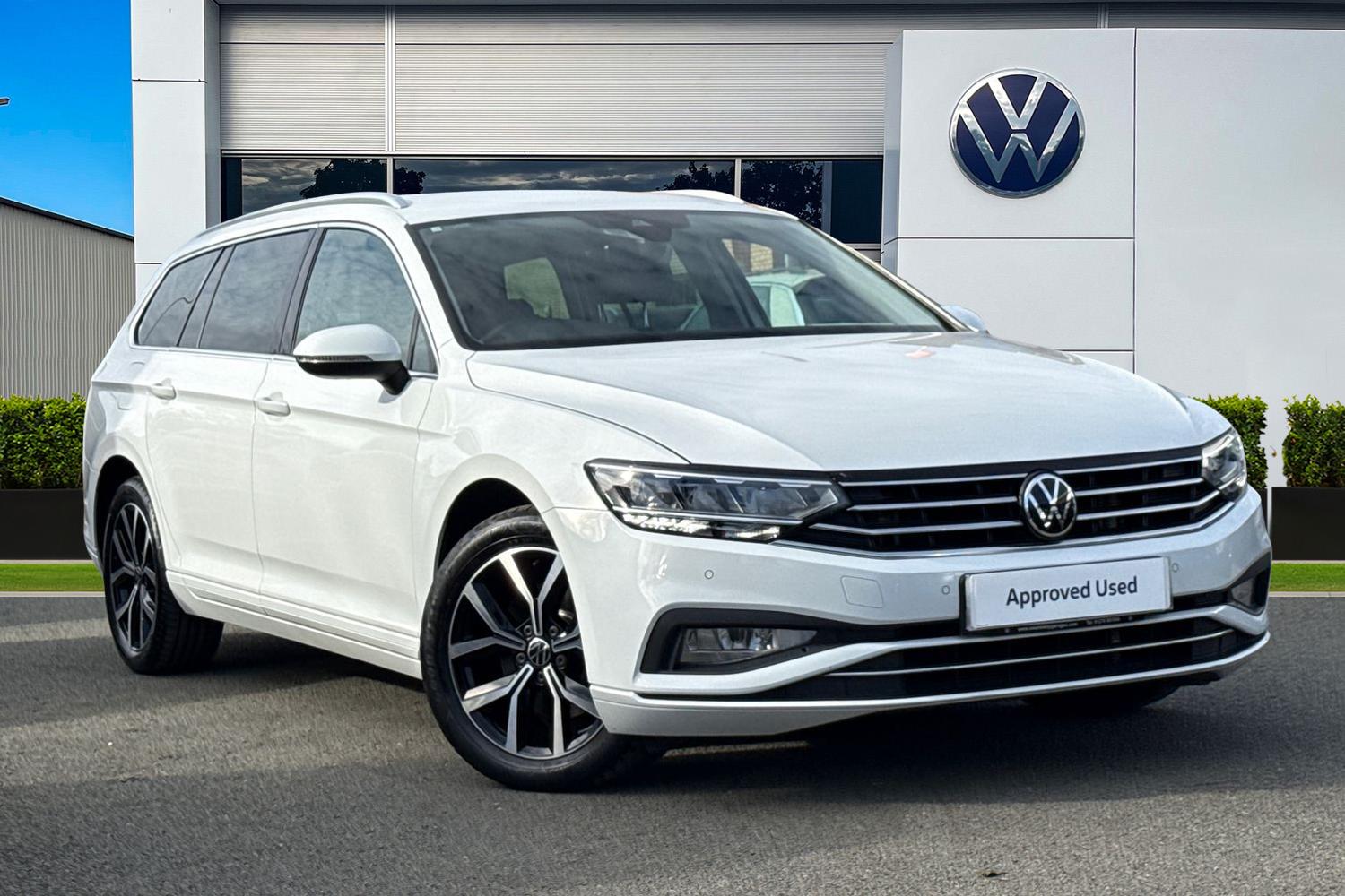 Main listing image - Volkswagen Passat Estate
