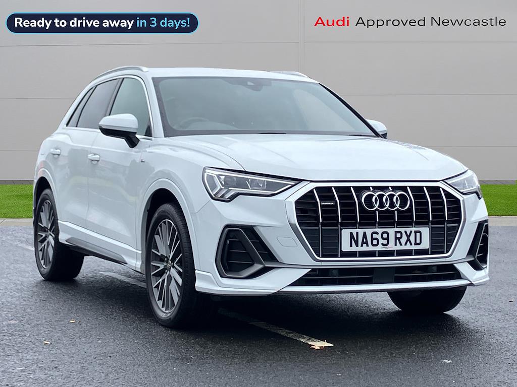 Main listing image - Audi Q3