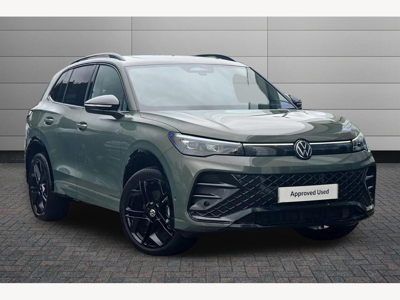 Main listing image - Volkswagen Tiguan