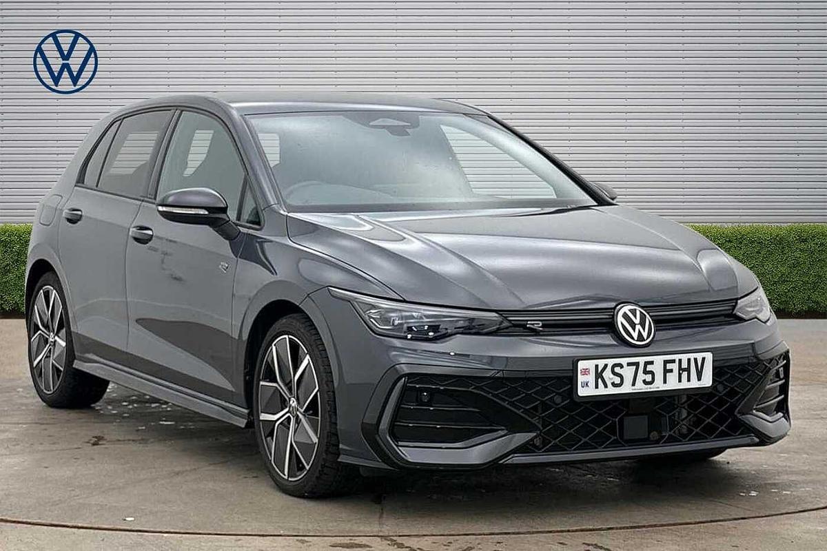 Main listing image - Volkswagen Golf
