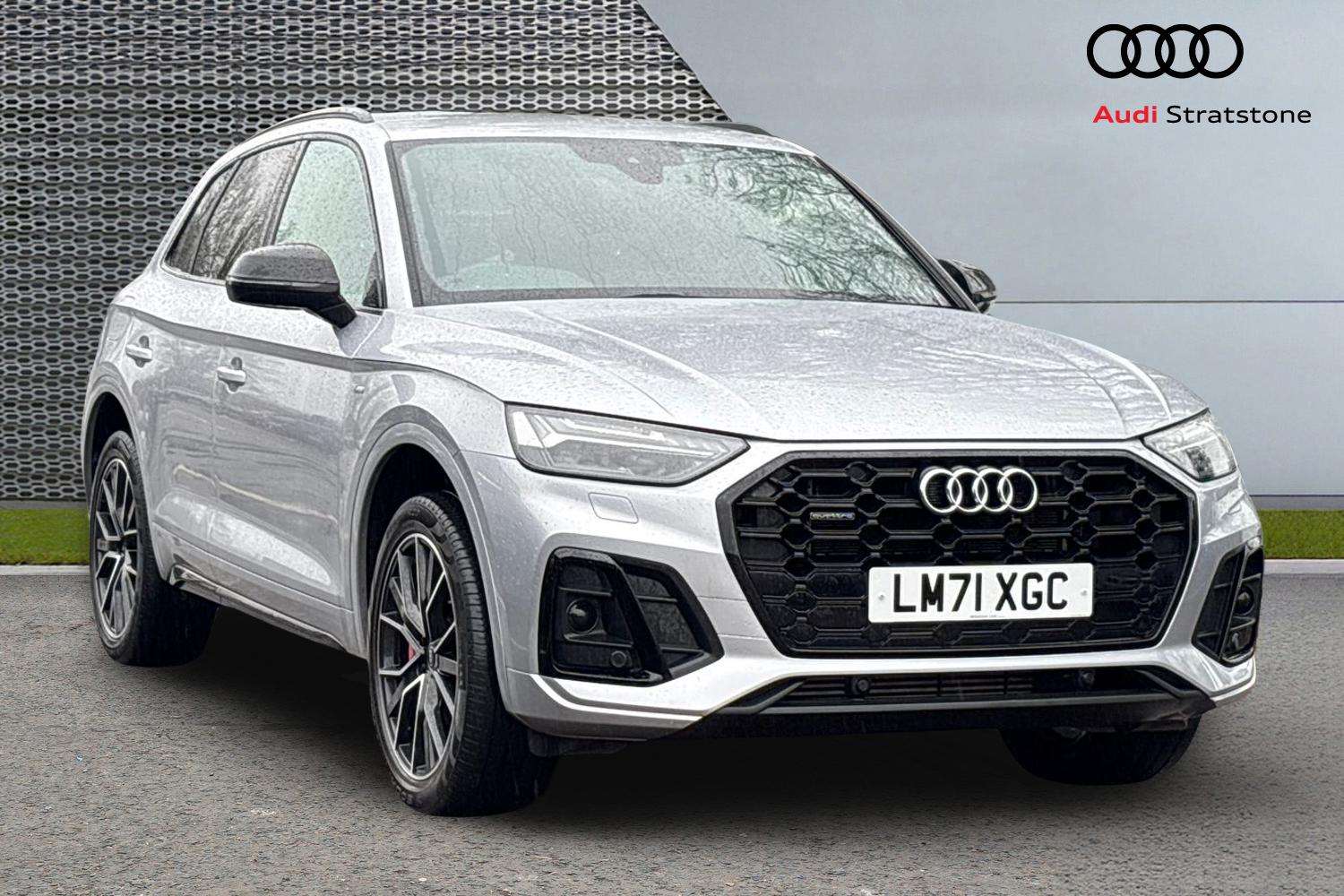 Main listing image - Audi Q5