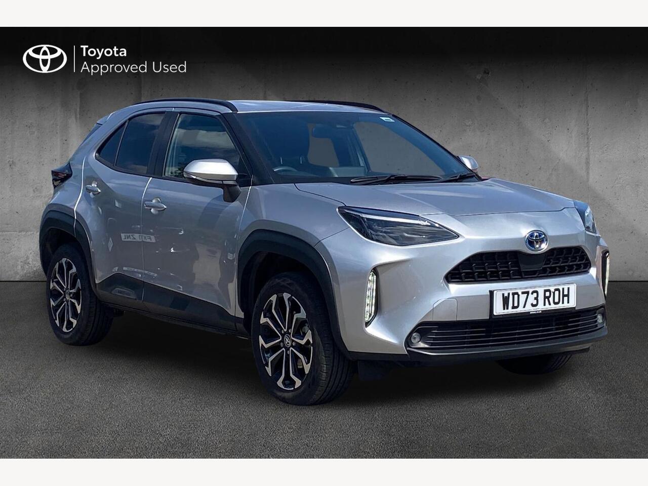 Main listing image - Toyota Yaris Cross