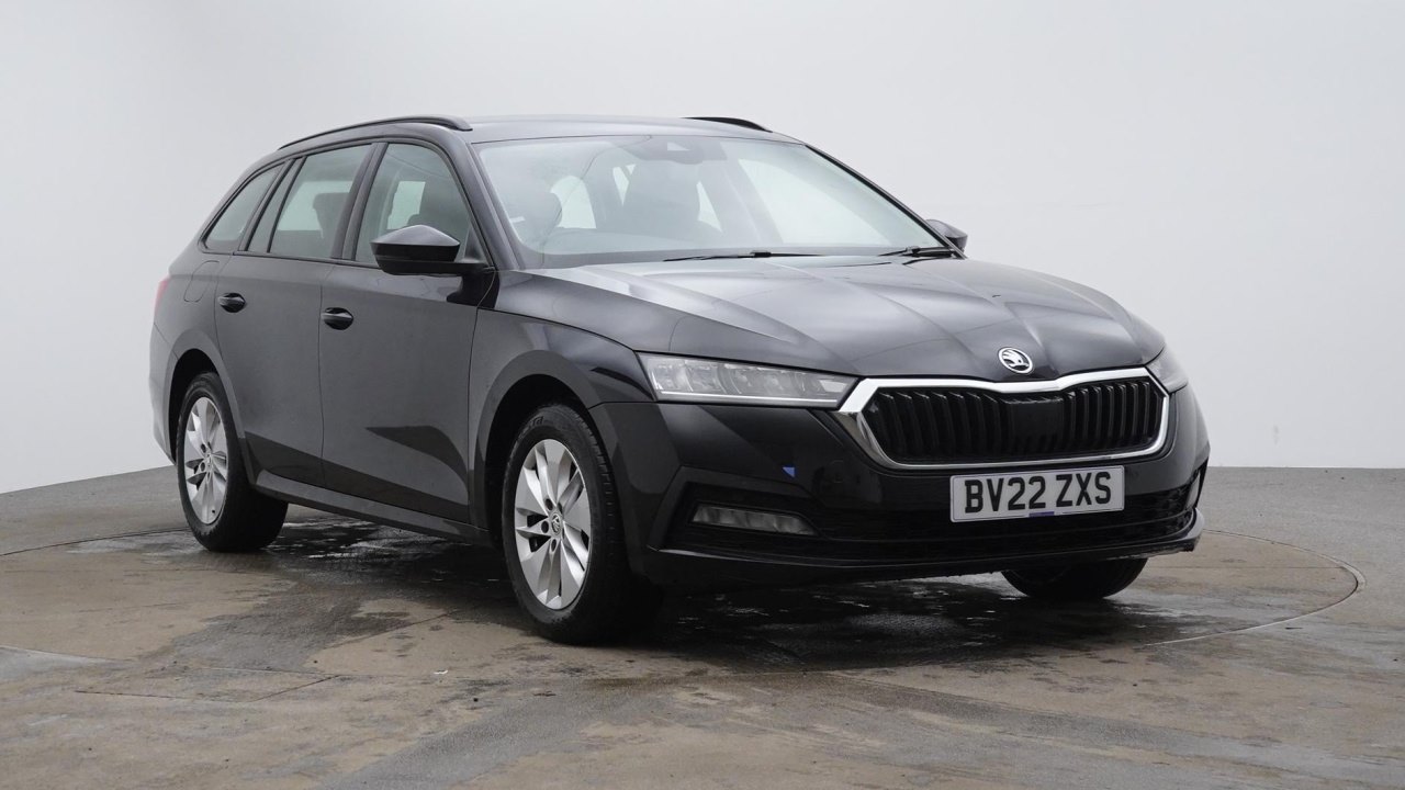 Main listing image - Skoda Octavia Estate