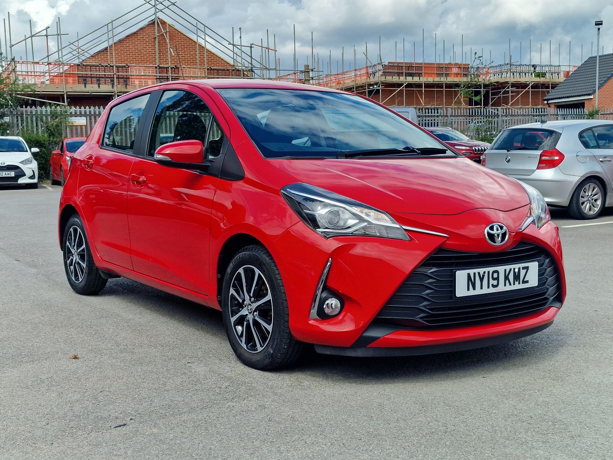 Main listing image - Toyota Yaris