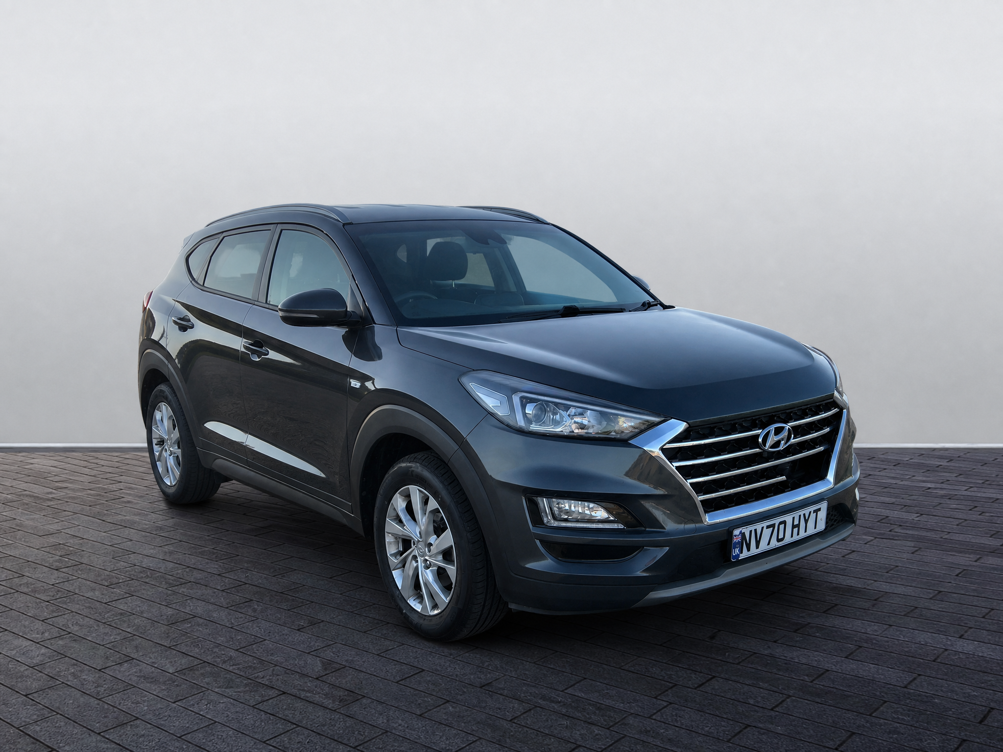 Main listing image - Hyundai Tucson
