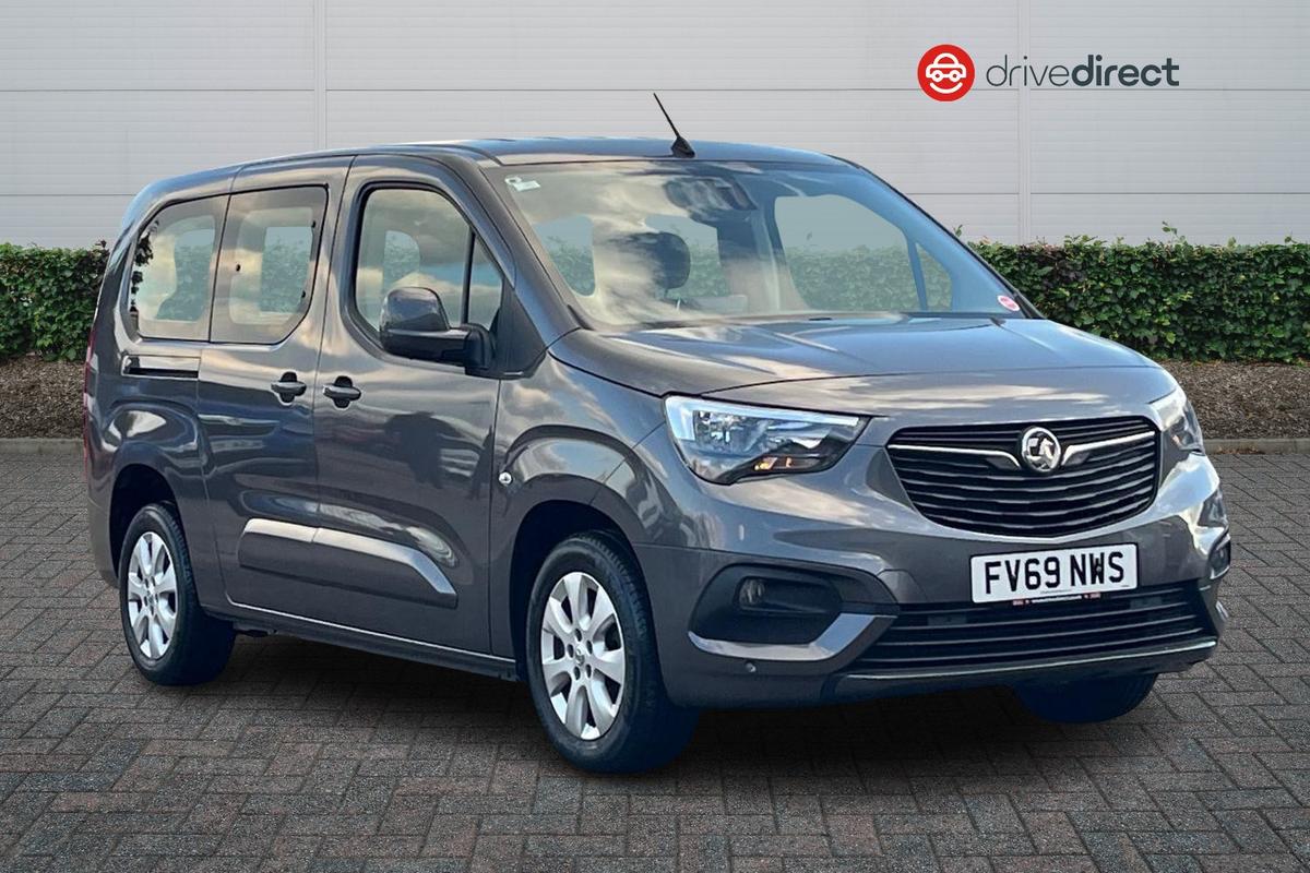 Main listing image - Vauxhall Combo Life