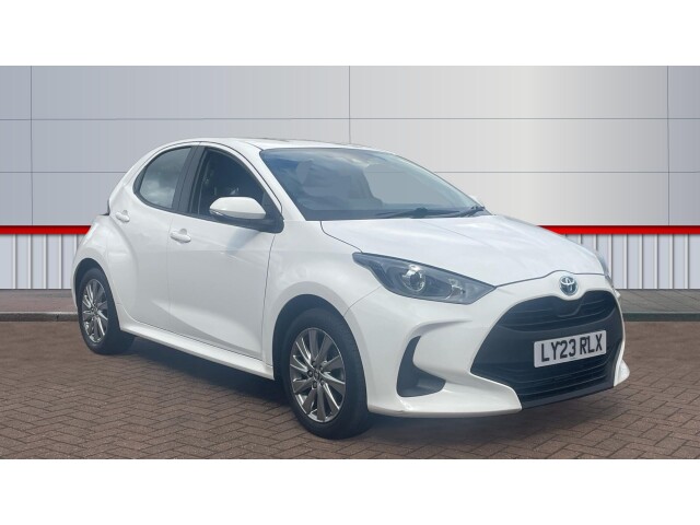 Main listing image - Toyota Yaris