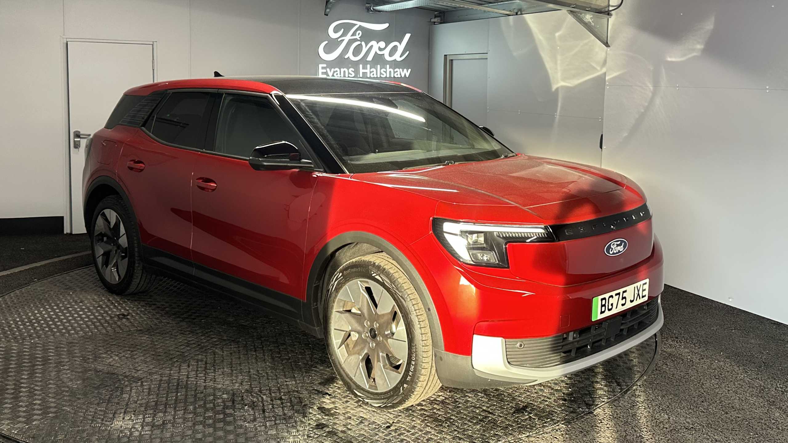 Main listing image - Ford Explorer