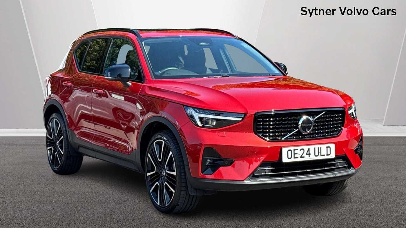 Main listing image - Volvo XC40