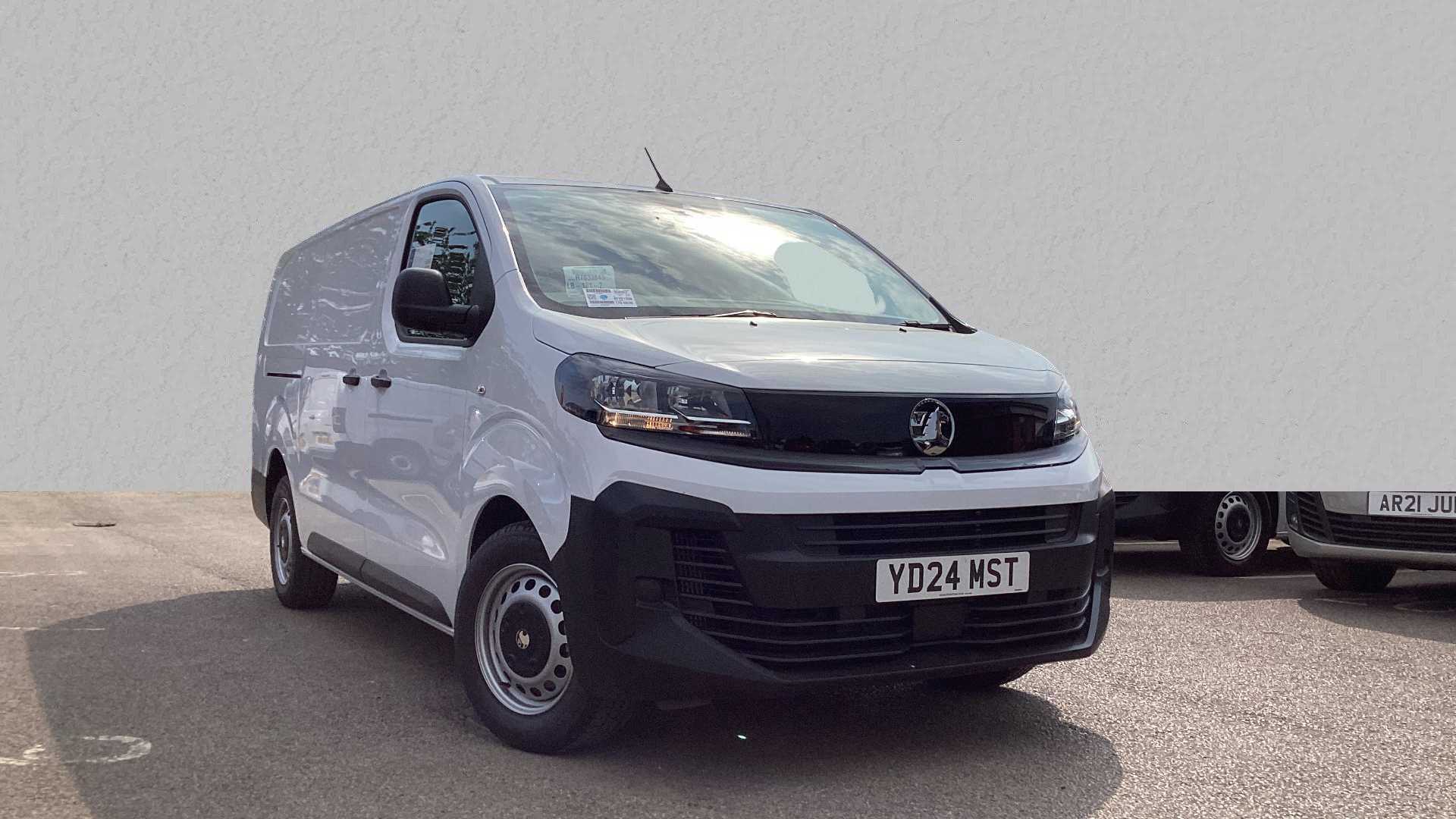 Main listing image - Vauxhall Vivaro