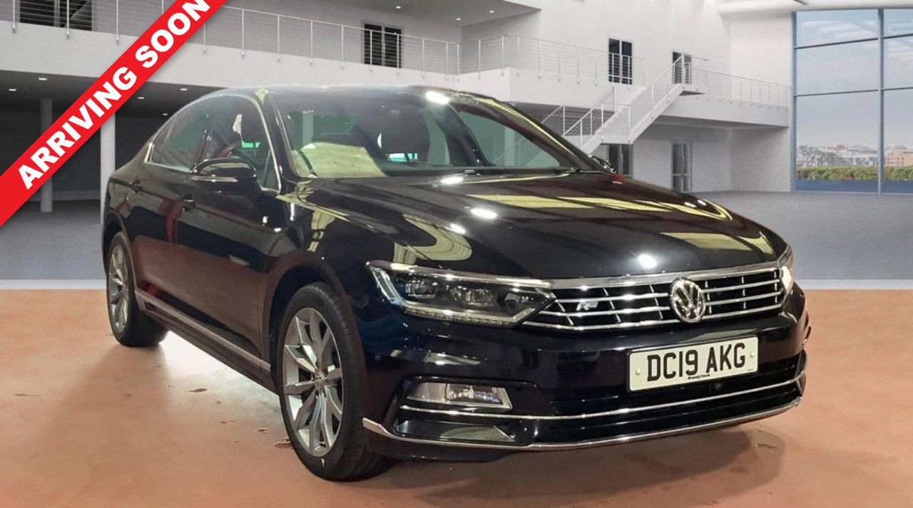 Main listing image - Volkswagen Passat