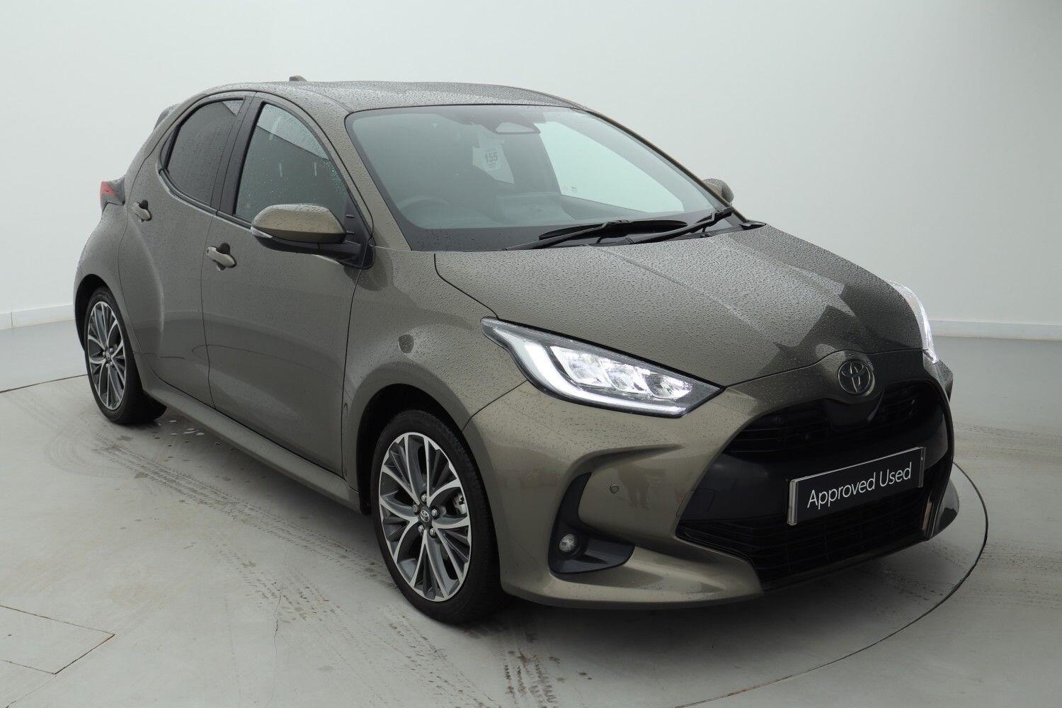 Main listing image - Toyota Yaris