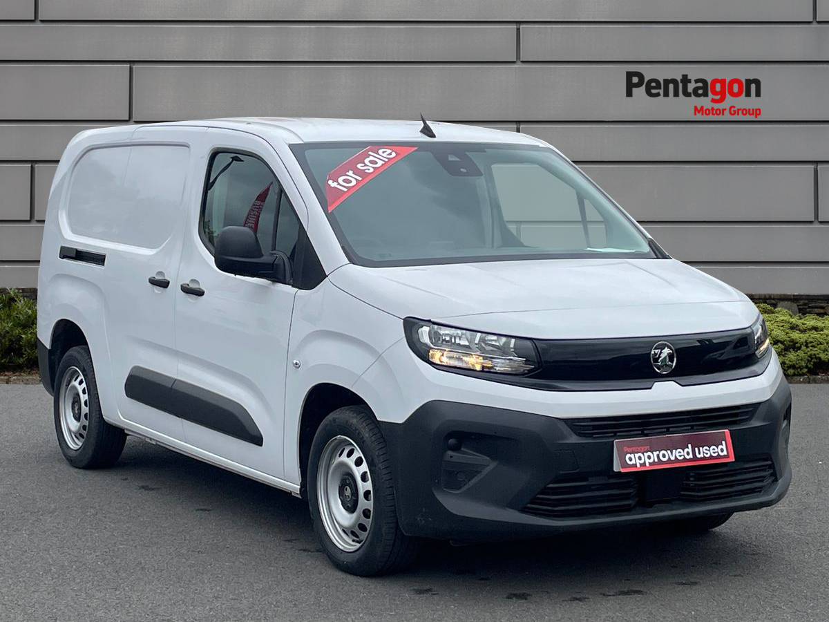 Main listing image - Vauxhall Combo Cargo