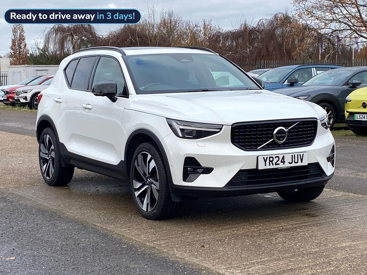 Main listing image - Volvo XC40