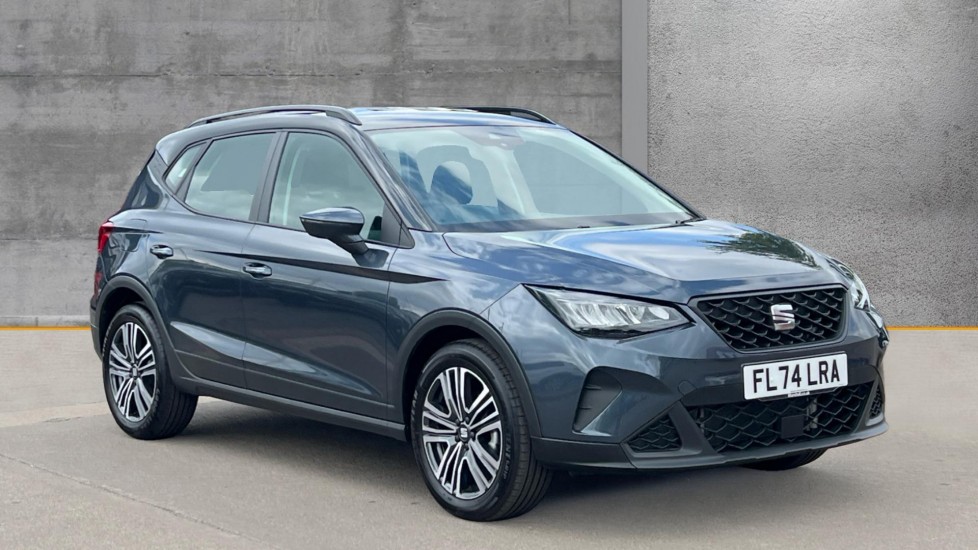 Main listing image - SEAT Arona