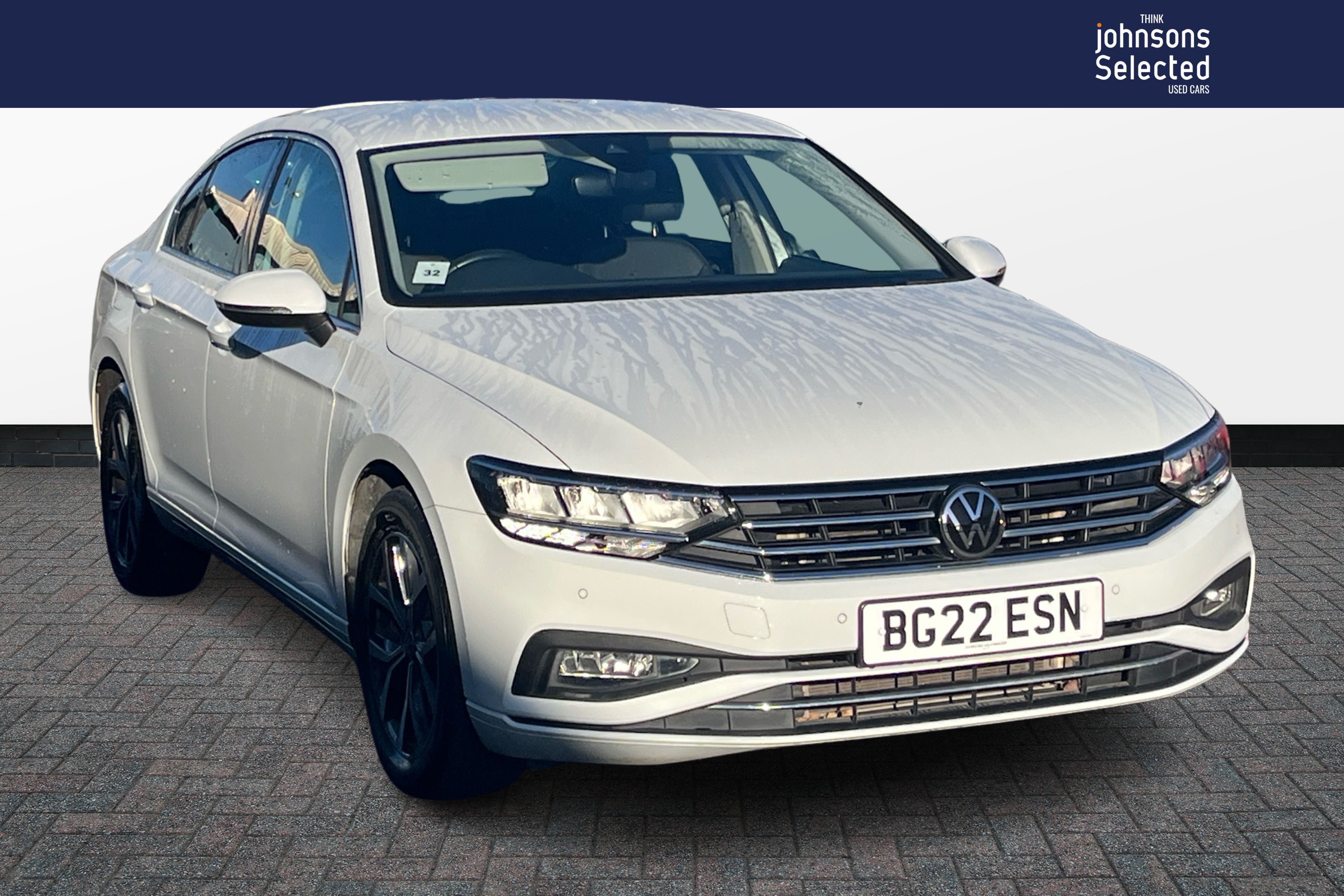 Main listing image - Volkswagen Passat
