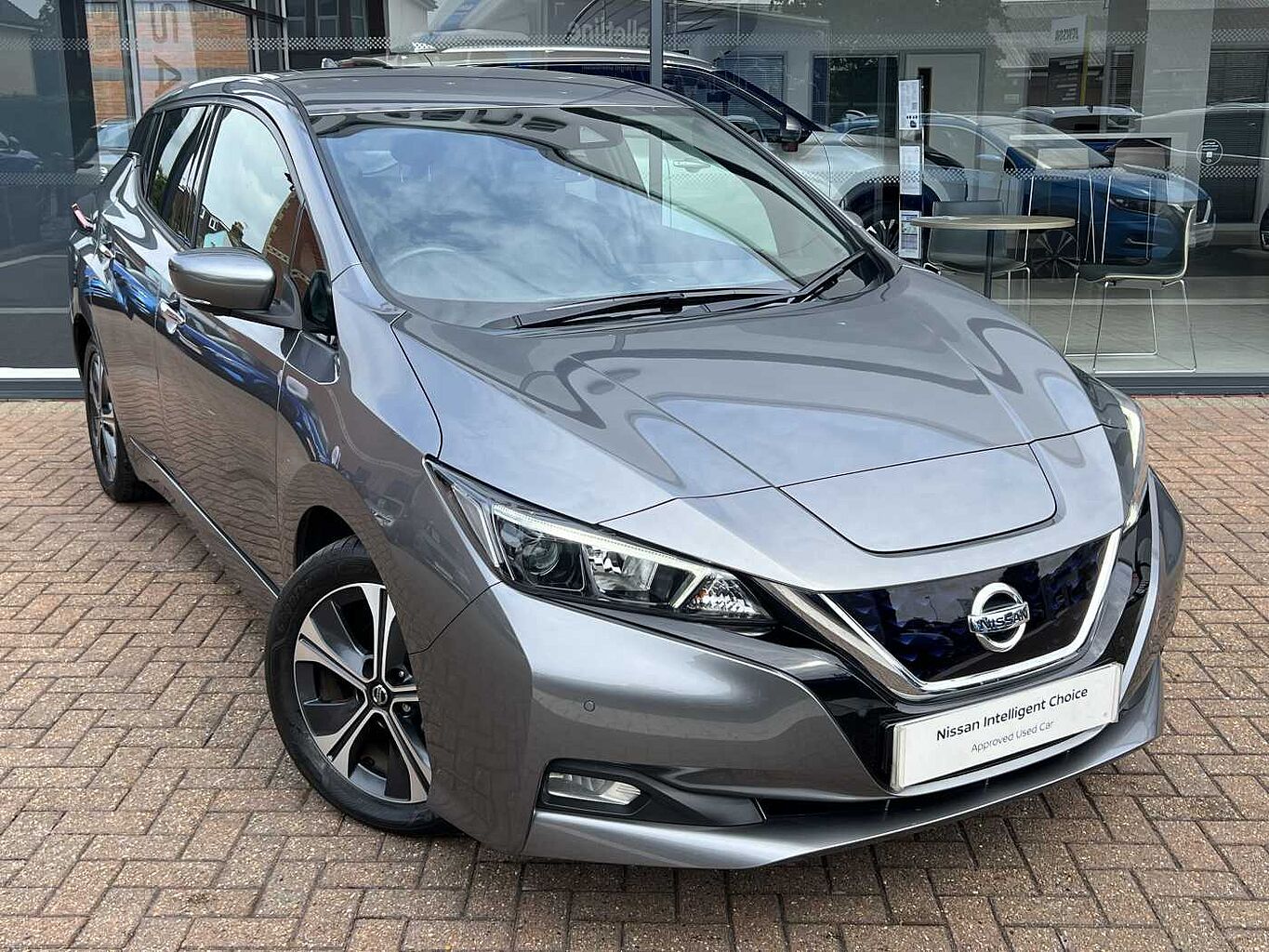 Main listing image - Nissan Leaf