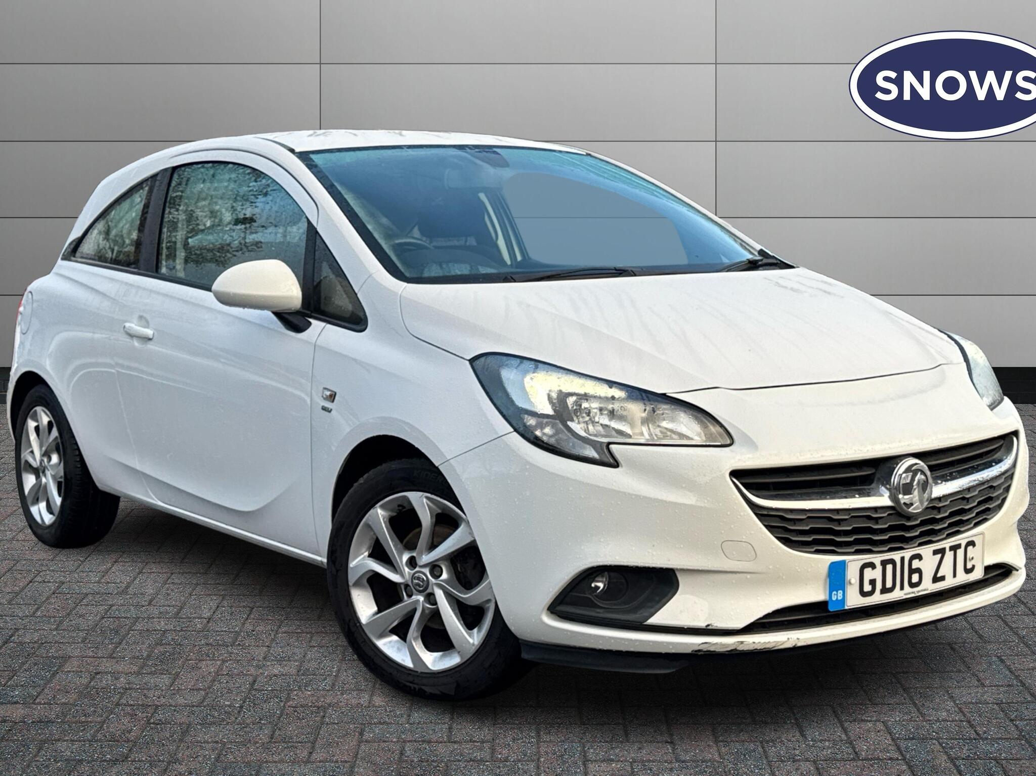 Main listing image - Vauxhall Corsa