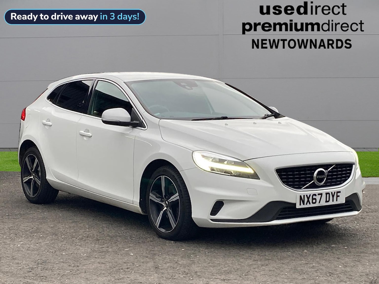 Main listing image - Volvo V40