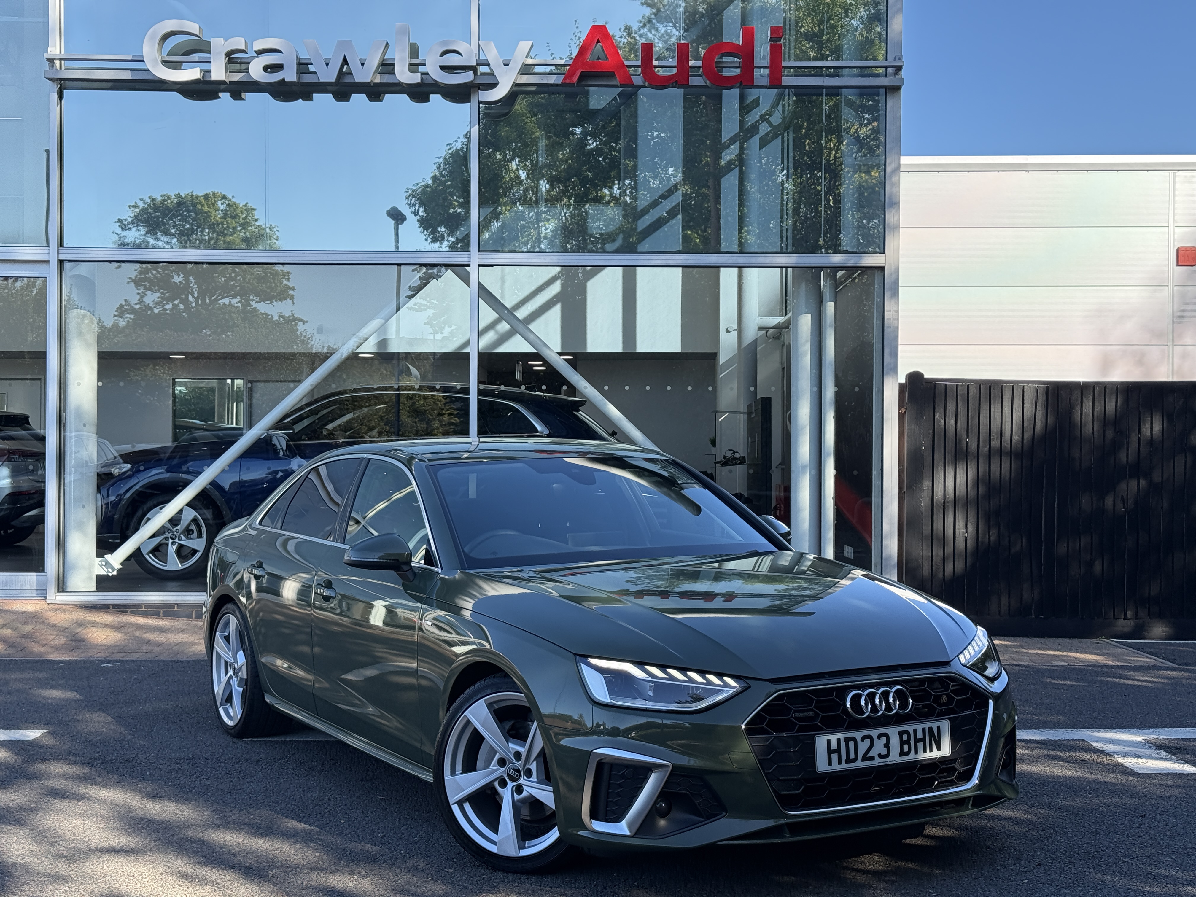 Main listing image - Audi A4