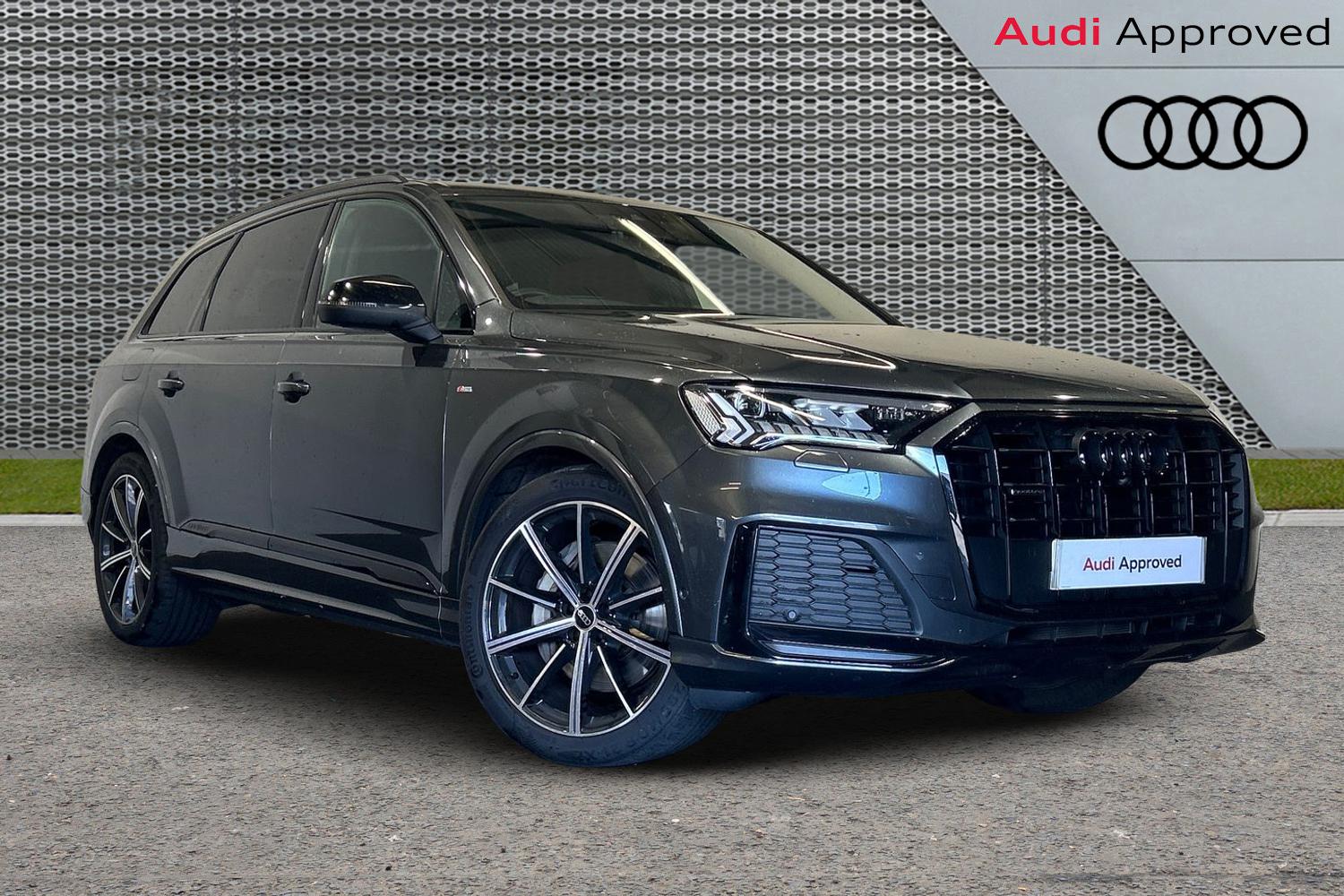 Main listing image - Audi Q7