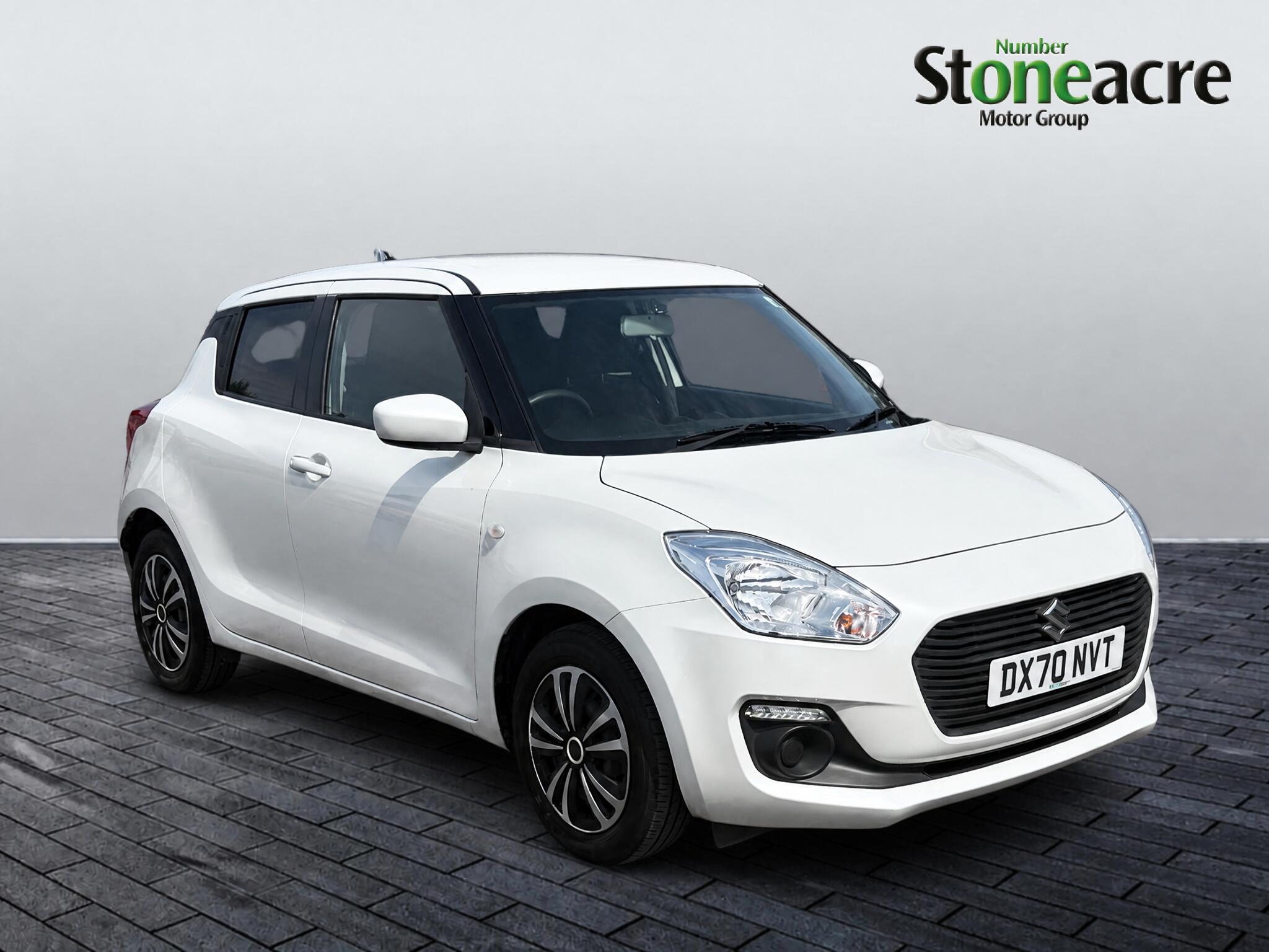 Main listing image - Suzuki Swift