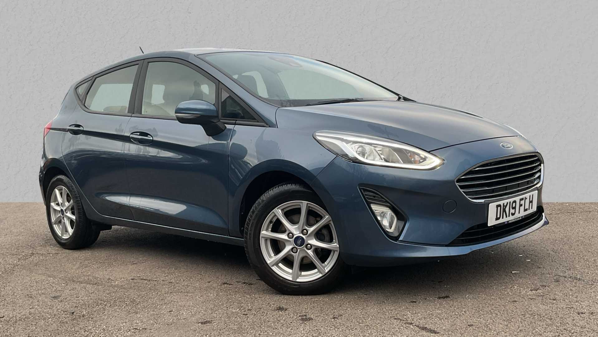 Main listing image - Ford Fiesta