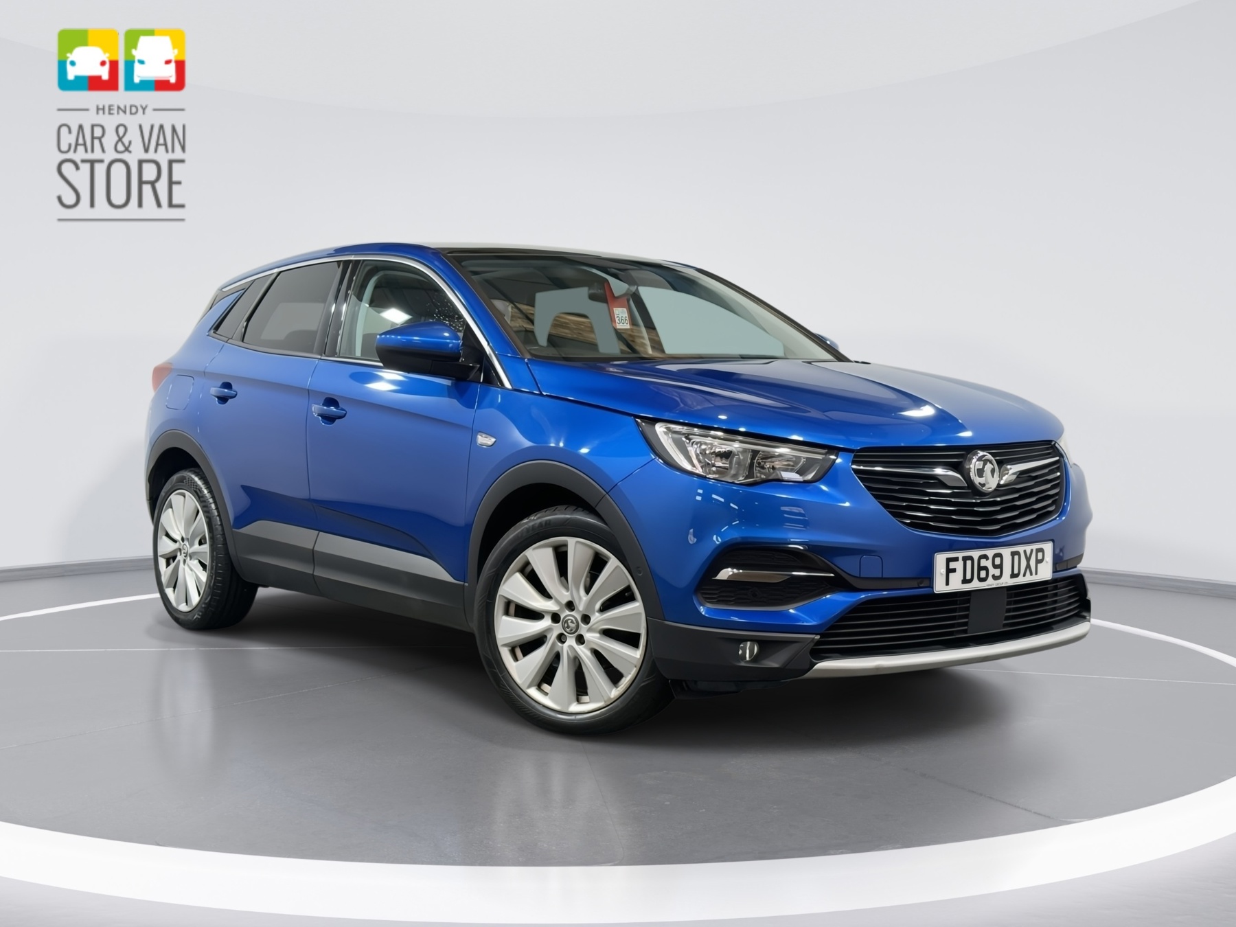 Main listing image - Vauxhall Grandland X