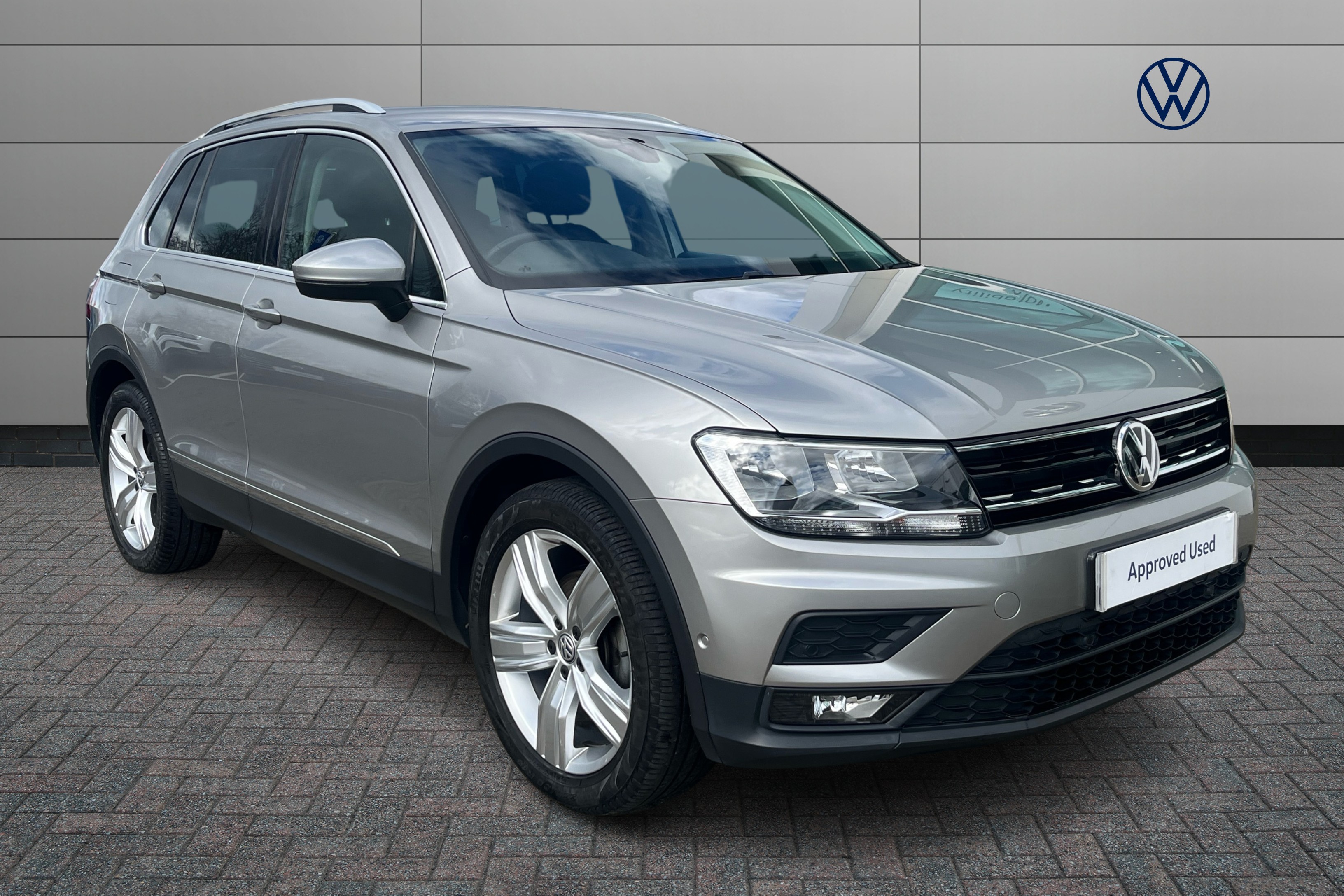 Main listing image - Volkswagen Tiguan