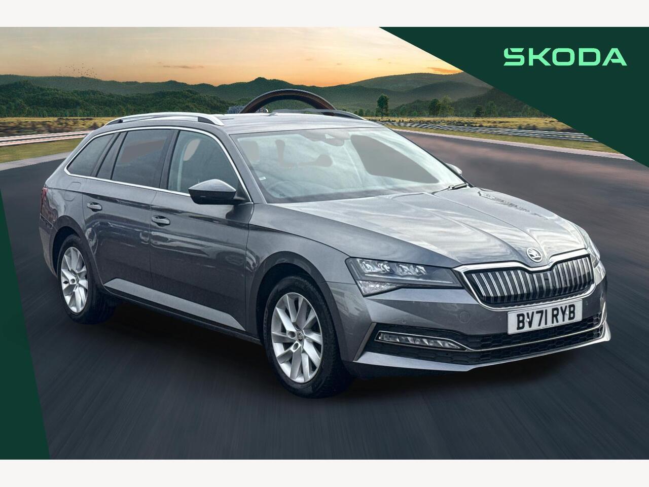 Main listing image - Skoda Superb Estate