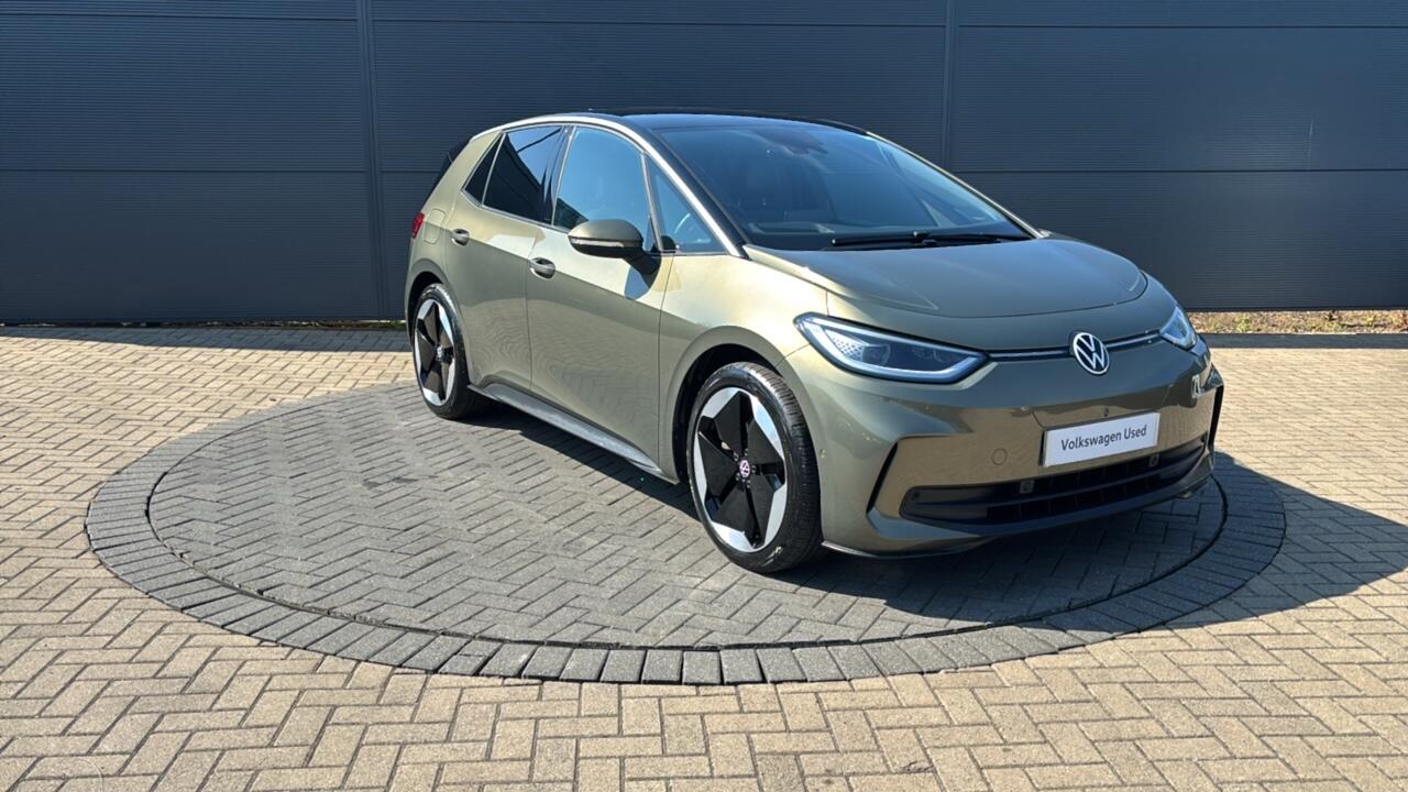 Main listing image - Volkswagen ID.3