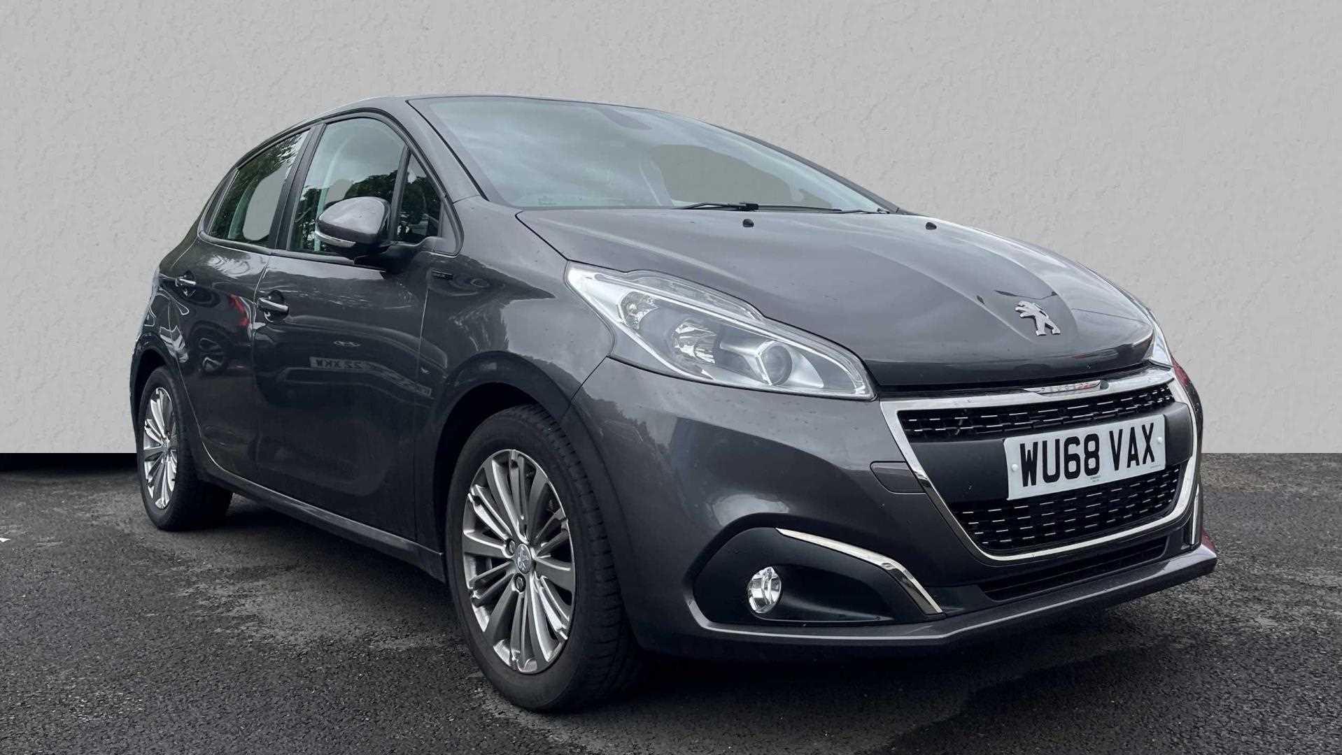 Main listing image - Peugeot 208