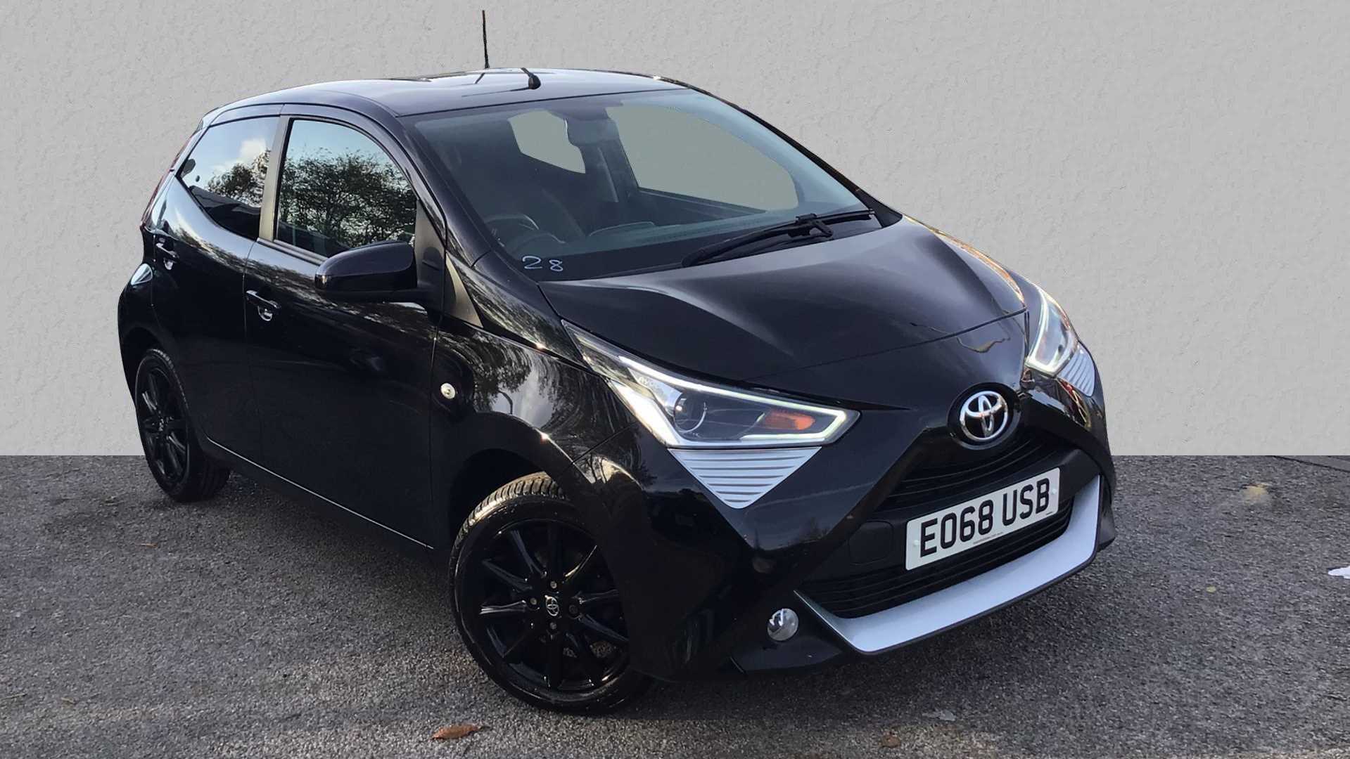 Main listing image - Toyota Aygo