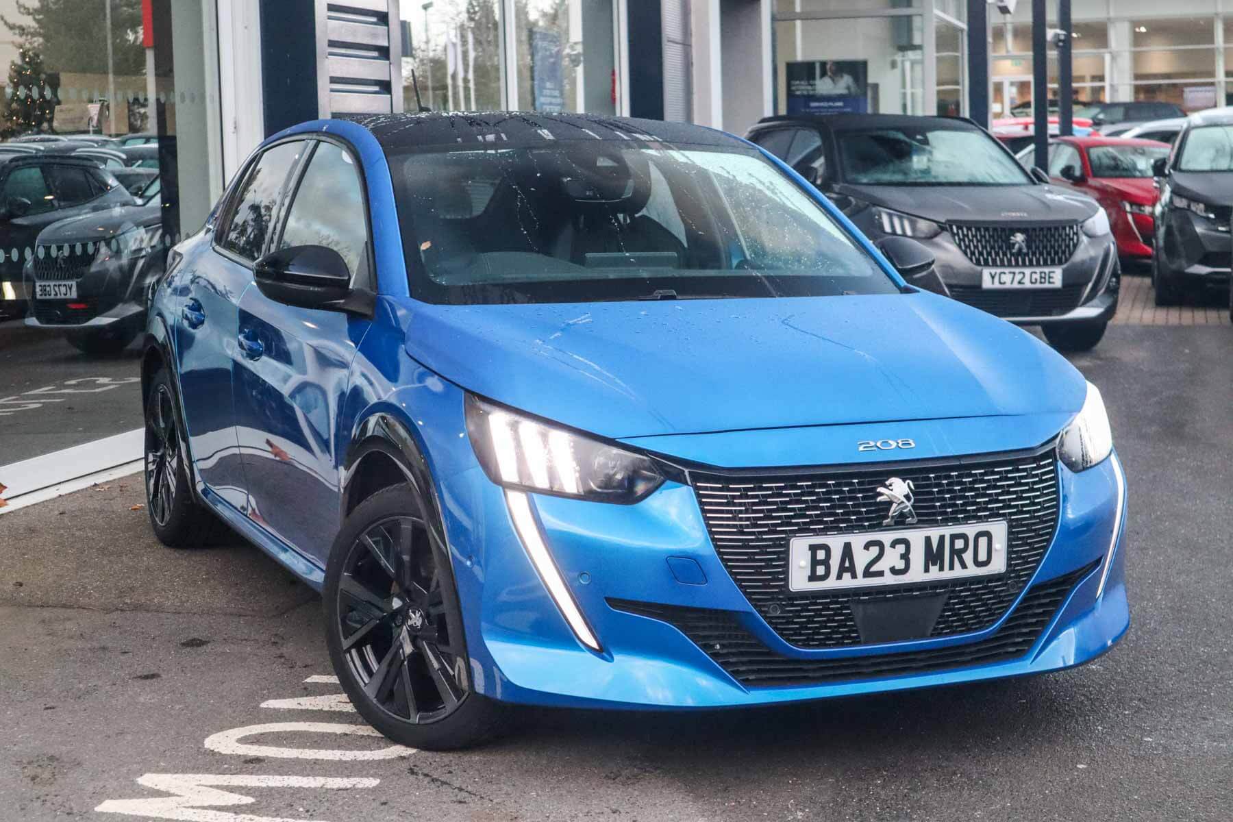 Main listing image - Peugeot 208