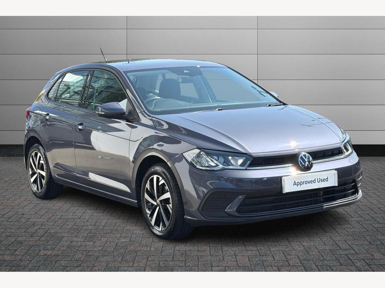 Main listing image - Volkswagen Polo