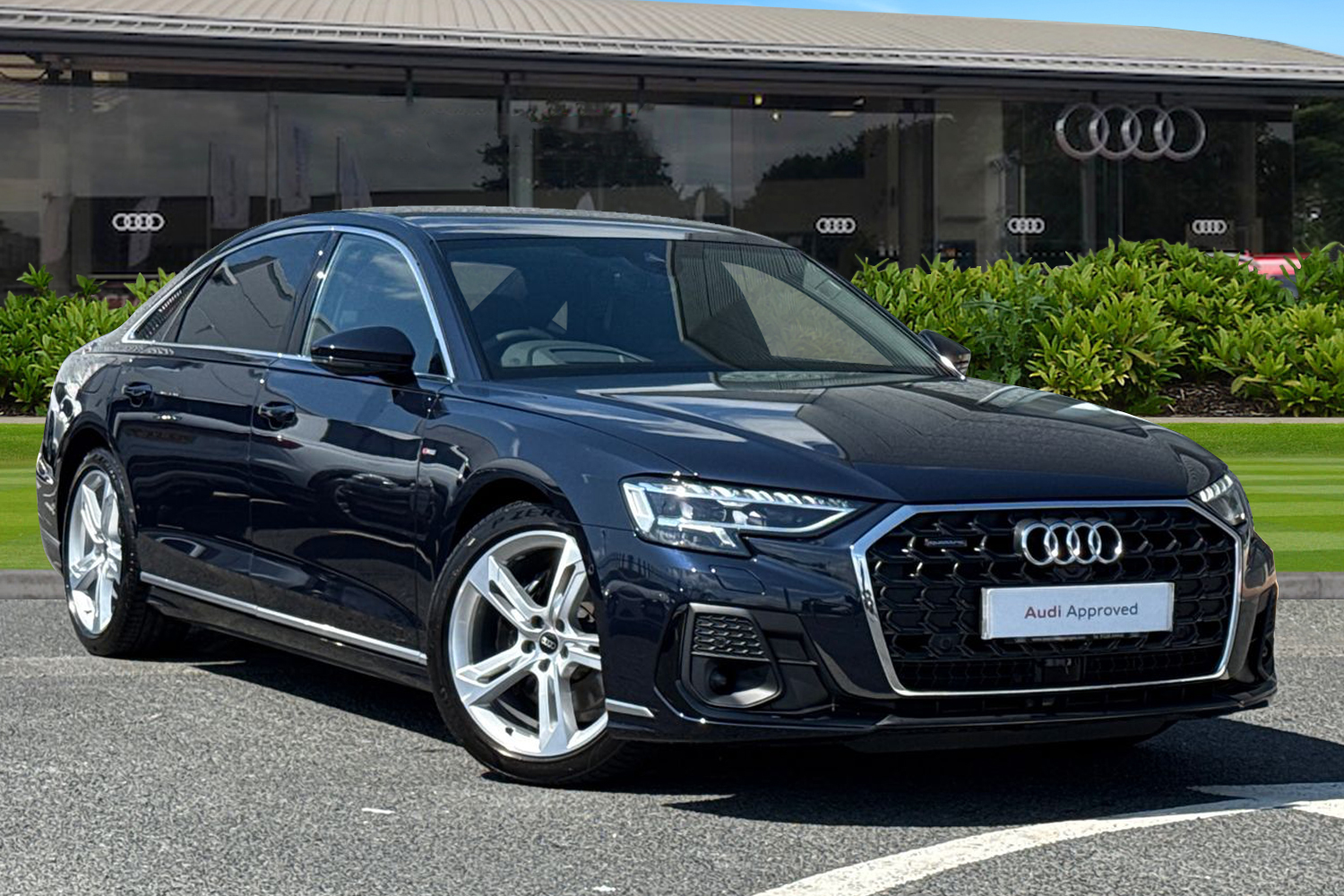 Main listing image - Audi A8
